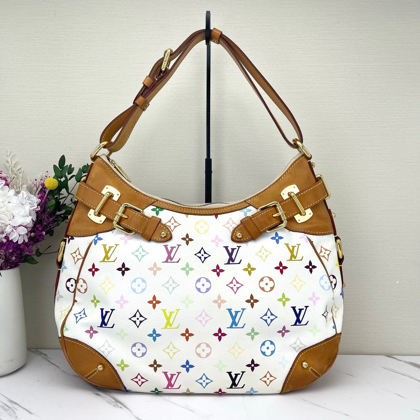 Louis Vuitton - Greta - Leather - Multicolour - (medium)