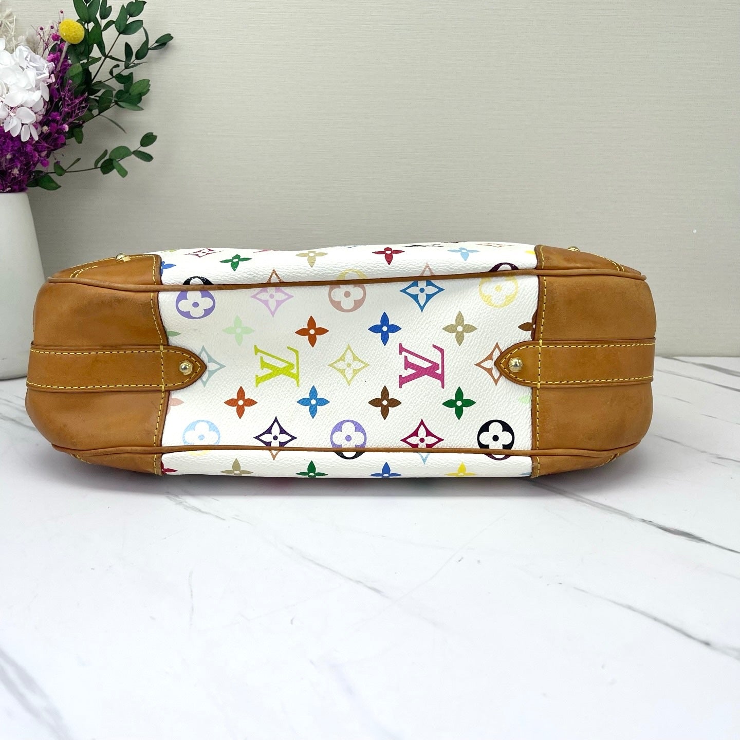 Louis Vuitton - Greta - Leather - Multicolour - (medium)