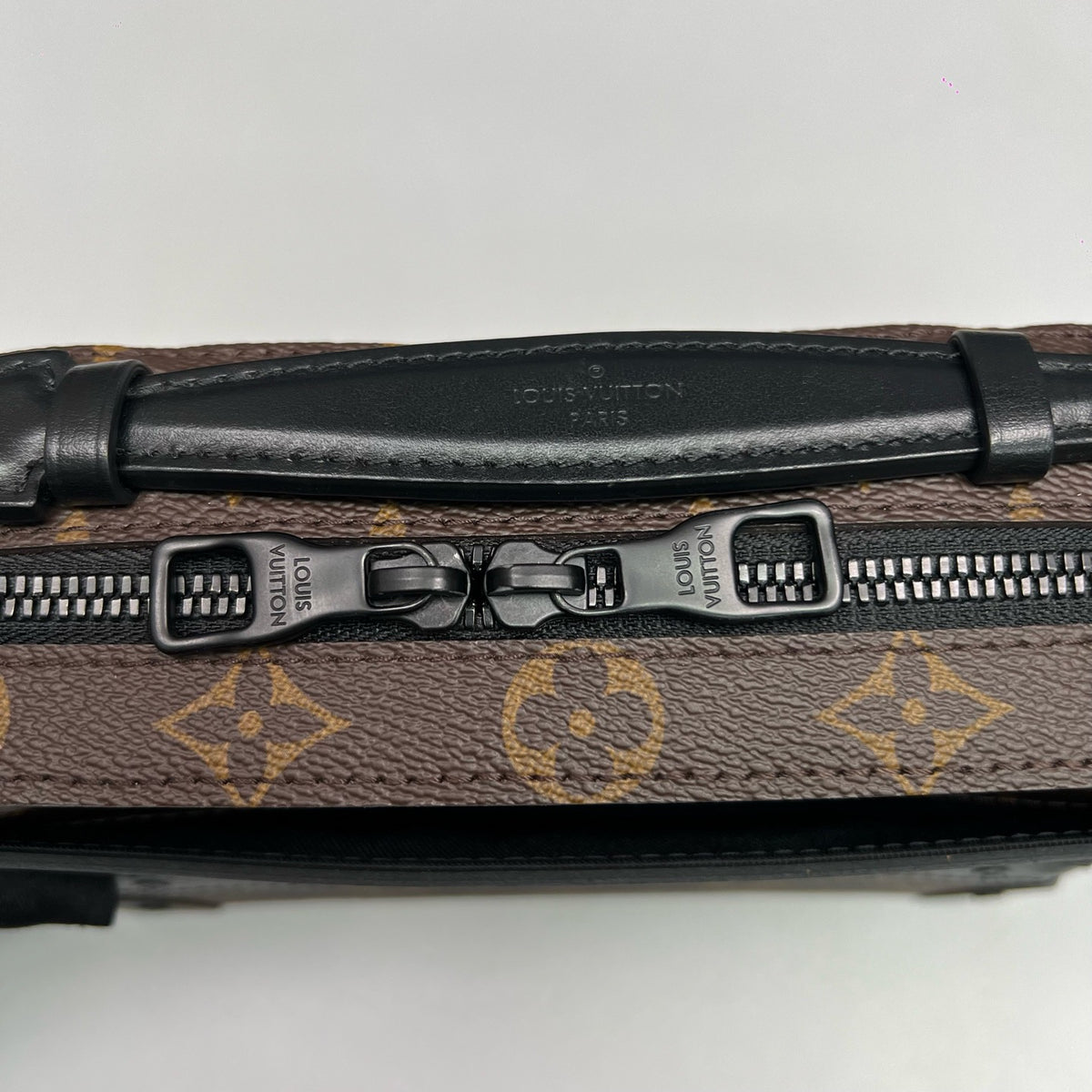 Louis Vuitton - Handle Soft Trunk - Cloth - Brown
