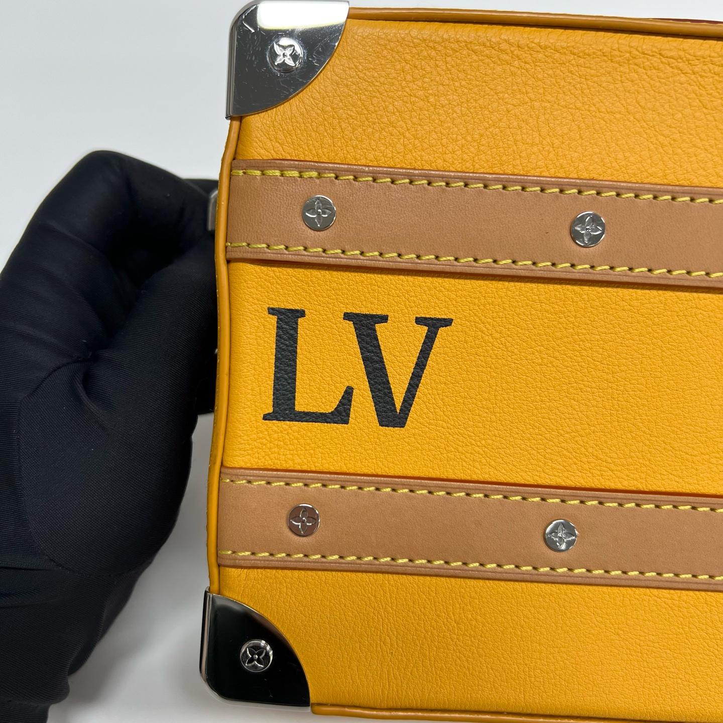 Louis Vuitton - Handle Soft Trunk - Leather - Yellow - (mini)