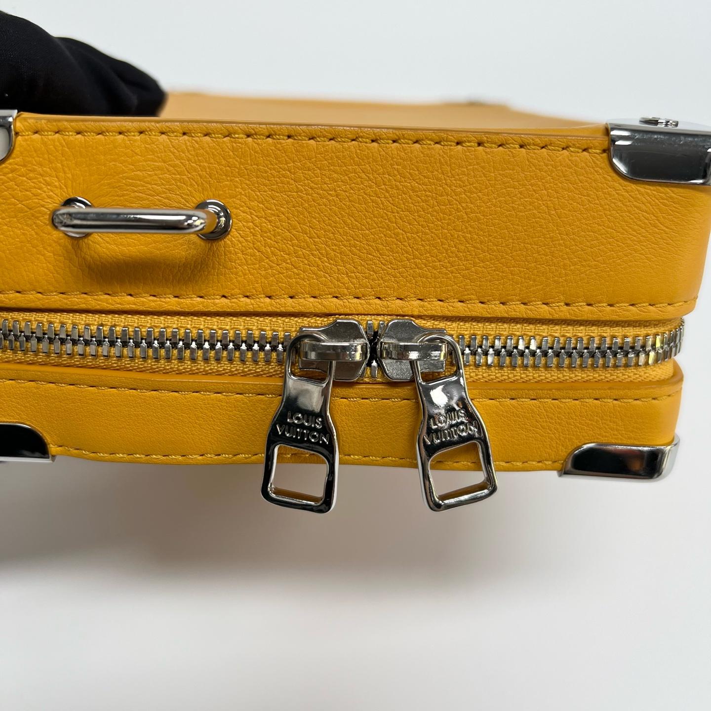 Louis Vuitton - Handle Soft Trunk - Leather - Yellow - (mini)