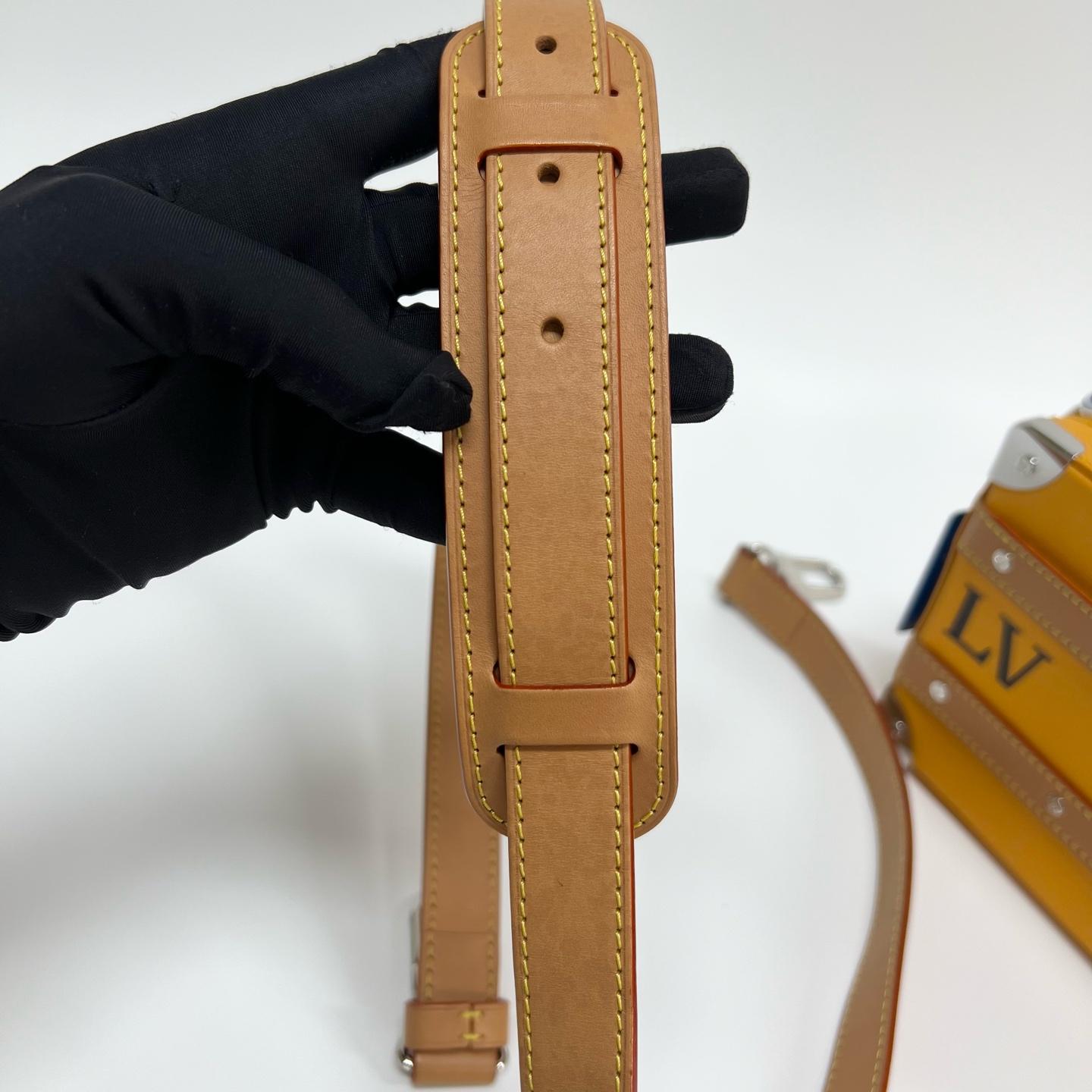 Louis Vuitton - Handle Soft Trunk - Leather - Yellow - (mini)
