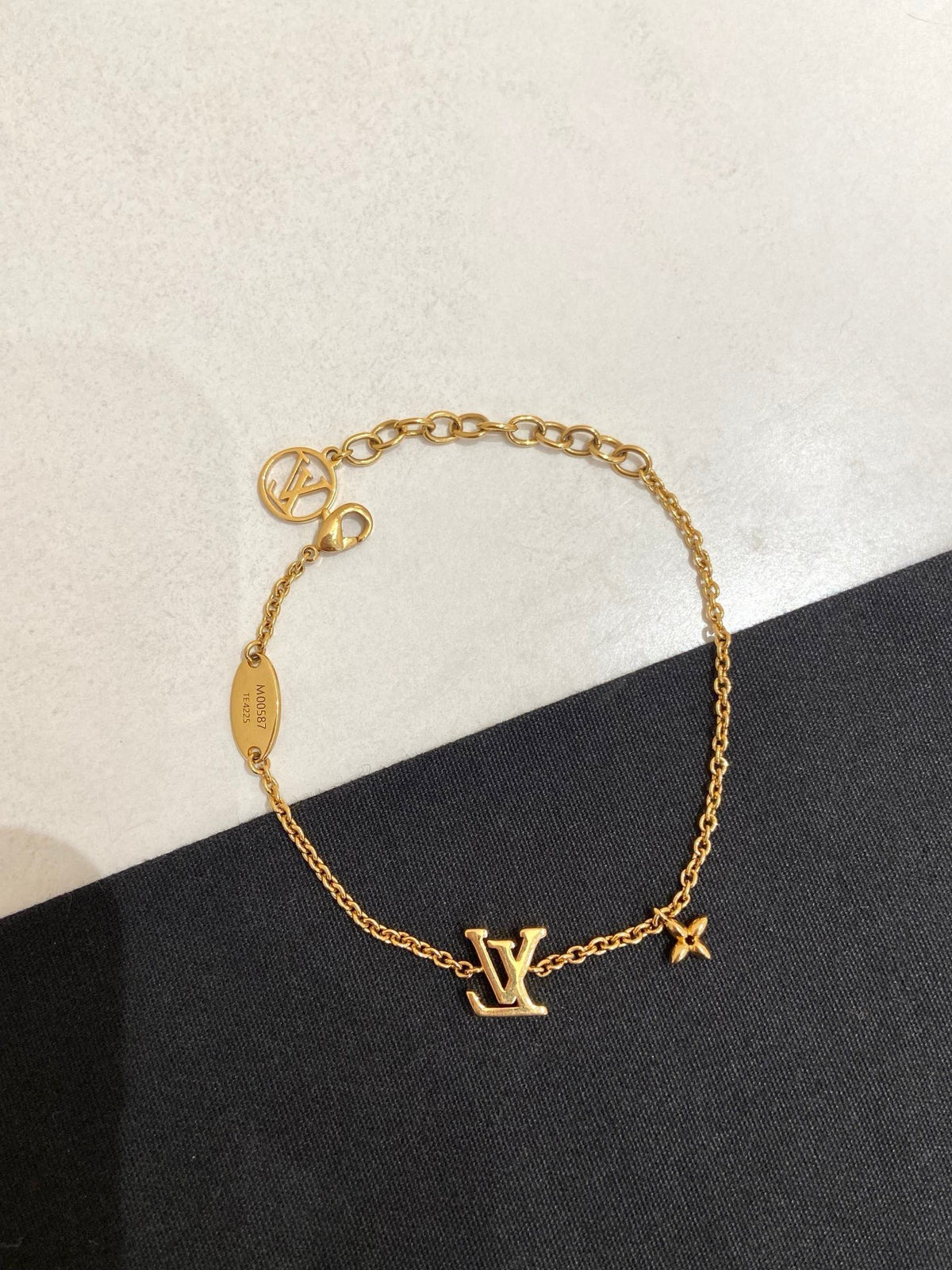 Louis Vuitton - Iconic - Crystal - Gold