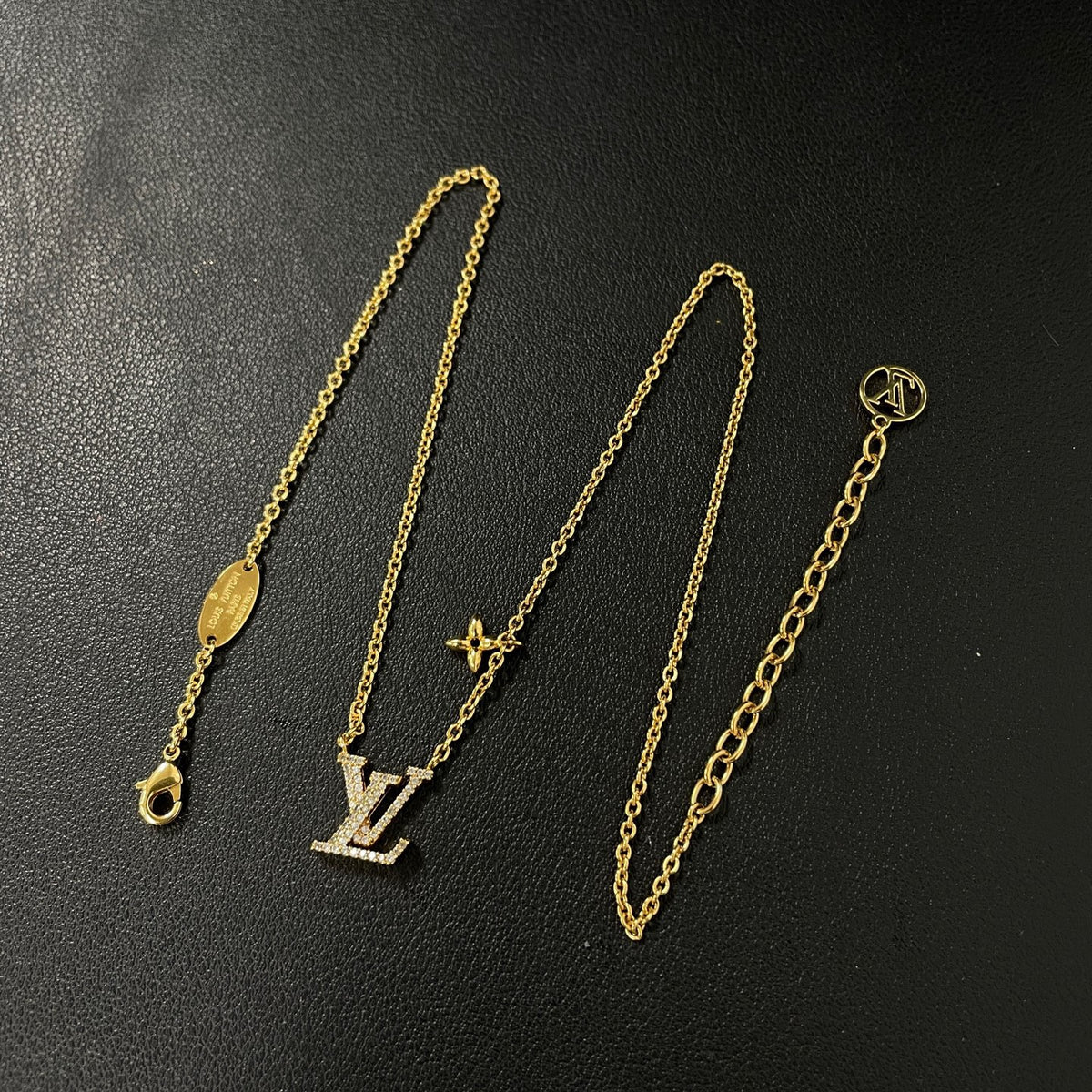 Louis Vuitton - Iconic - Gold-tone metal with clear rhinestone embellishment. - Gold - (47)