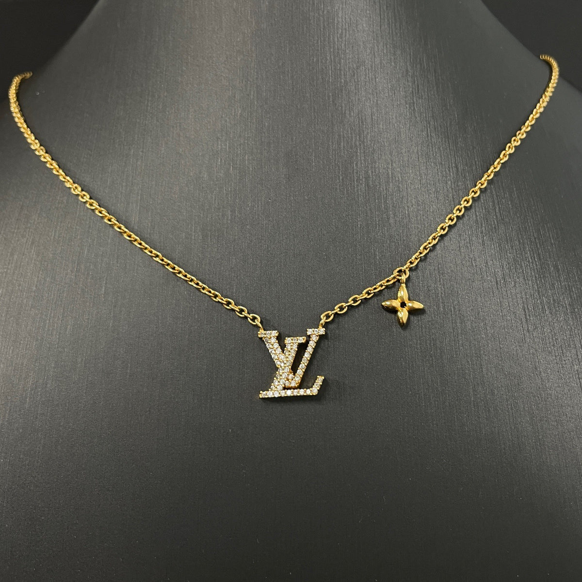 Louis Vuitton - Iconic - Gold-tone metal with clear rhinestone embellishment. - Gold - (47)