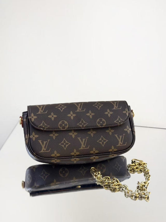 Louis Vuitton - Ivy Bag - Monogram coated canvas with Vachetta leather trim - Brown with gold-tone hardware - (mini)