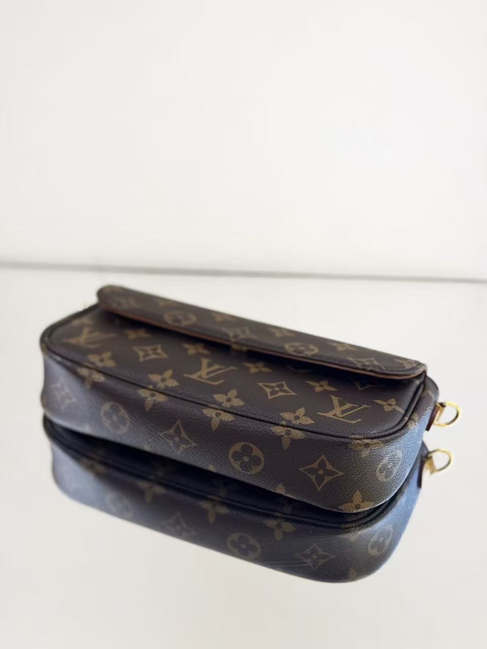Louis Vuitton - Ivy Bag - Monogram coated canvas with Vachetta leather trim - Brown with gold-tone hardware - (mini)
