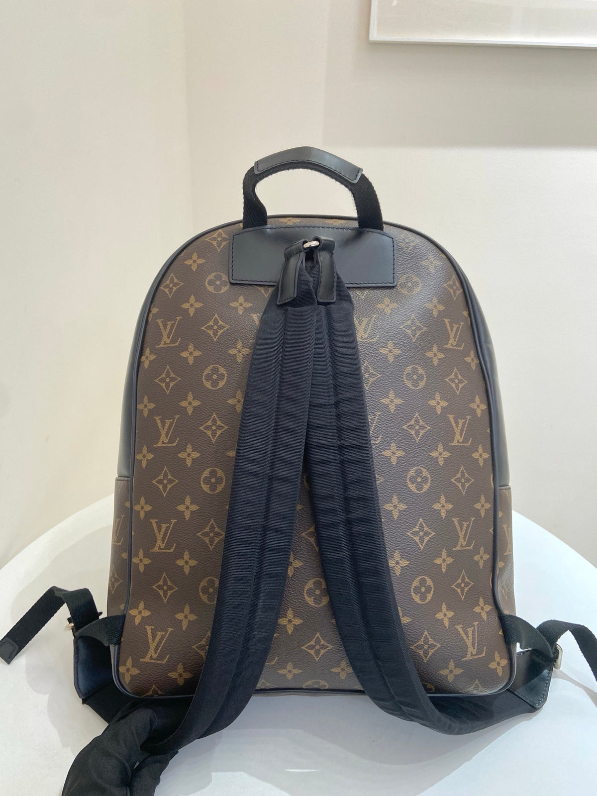 Louis Vuitton - Josh - Leather - Brown - (other)