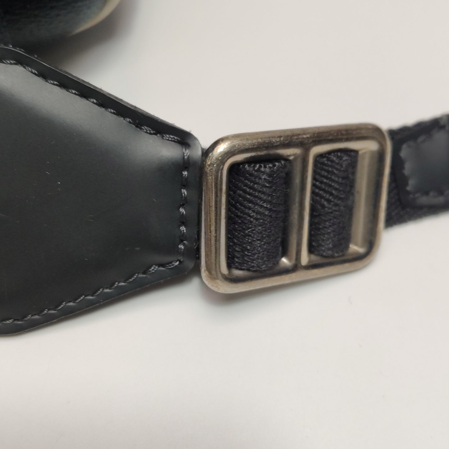 Louis Vuitton - Josh - Leather - Multicolour - (medium)