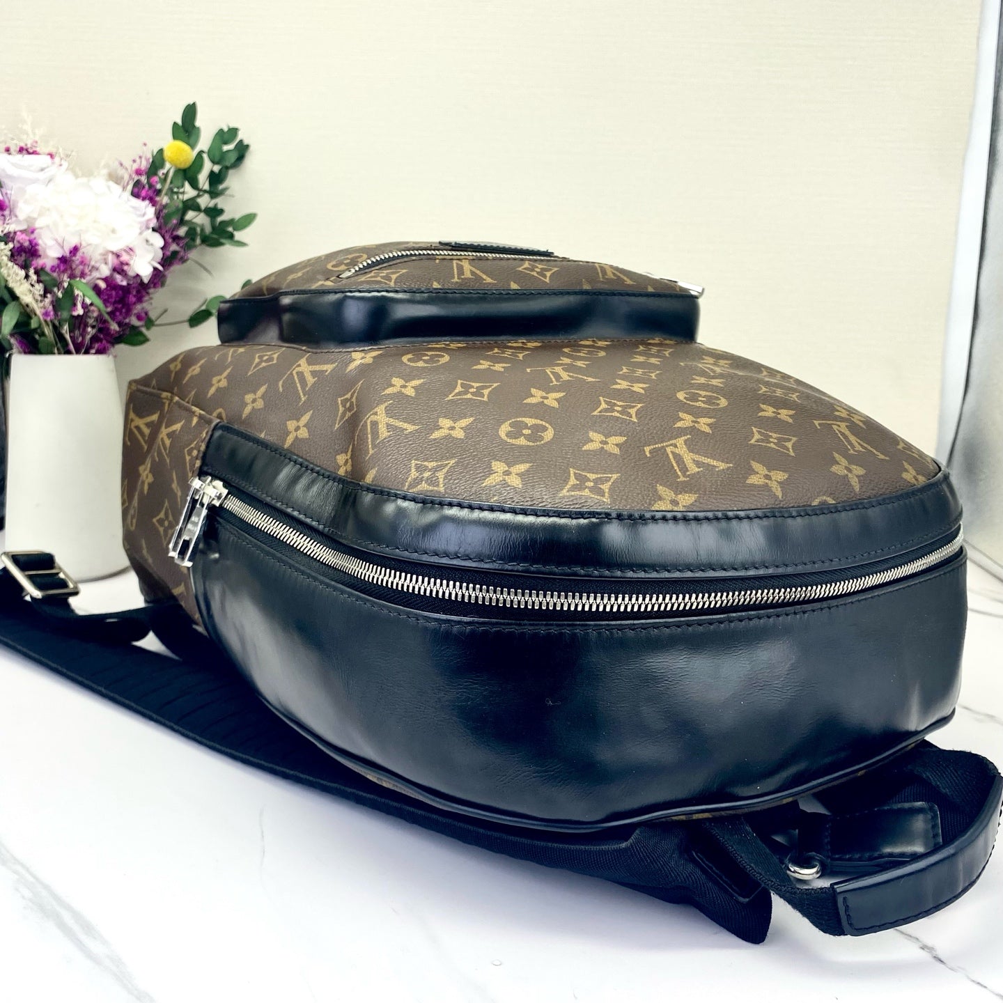 Louis Vuitton - Josh - Synthetic - Brown - (medium)