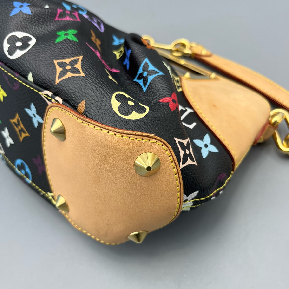 Louis Vuitton - Judy Chain Bag - Leather - Multicolour - (medium)