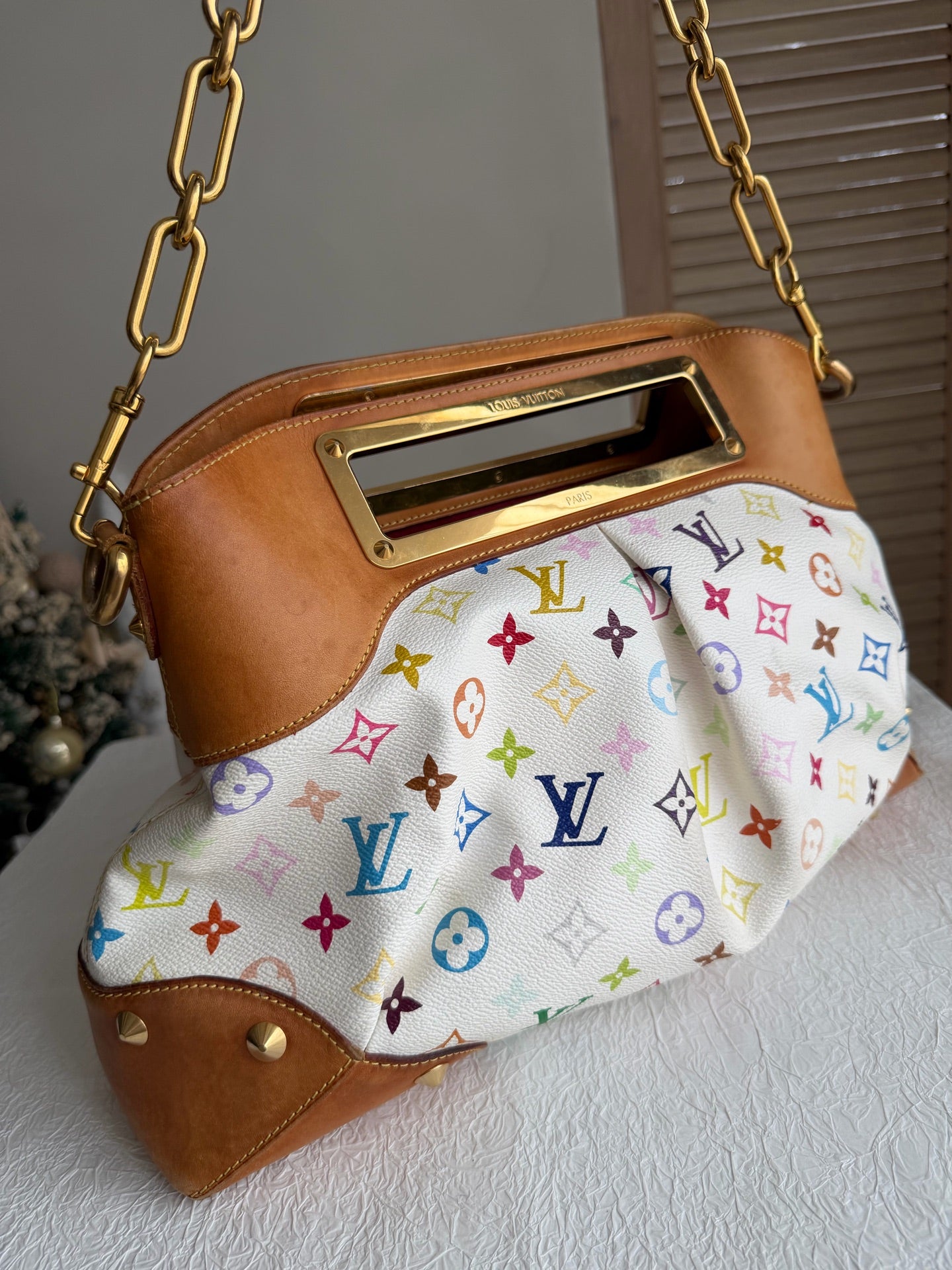 Louis Vuitton - Judy - Leather - White - (Medium)