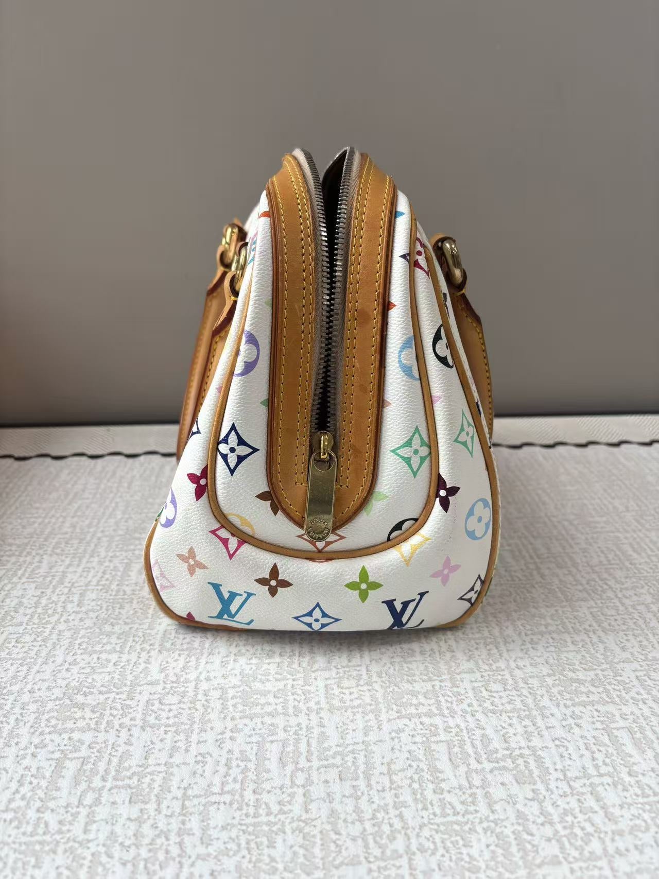 Louis Vuitton - Judy PM - Monogram Multicolore coated canvas with natural Vachetta leather trim - White with Multicolour Monogram - (Small)