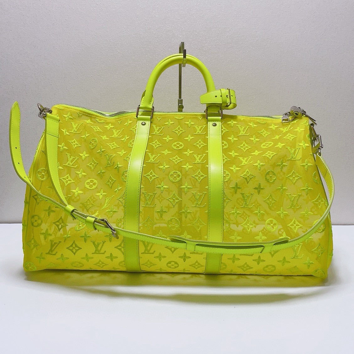 Louis Vuitton - Keepall 50 - Translucent synthetic lace with leather trim - Yellow - (Large)