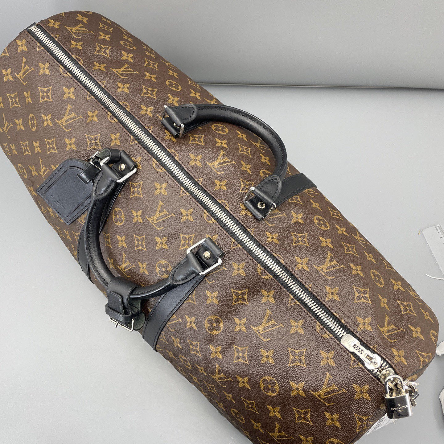 Louis Vuitton - Keepall 55 - Monogram coated canvas with leather trim - Brown - (large)