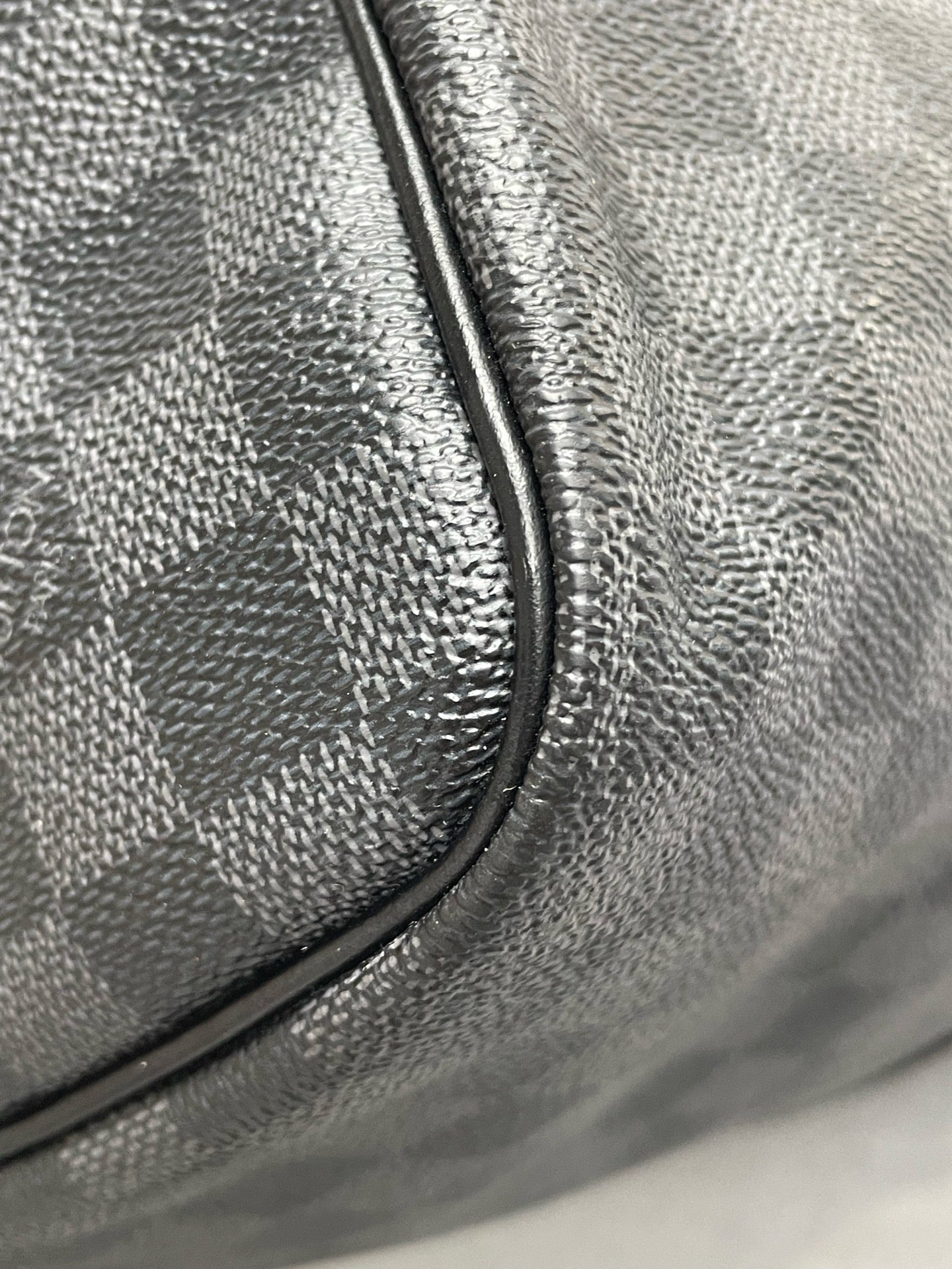 Louis Vuitton - Keepall 55 - Synthetic - Black - (Large)
