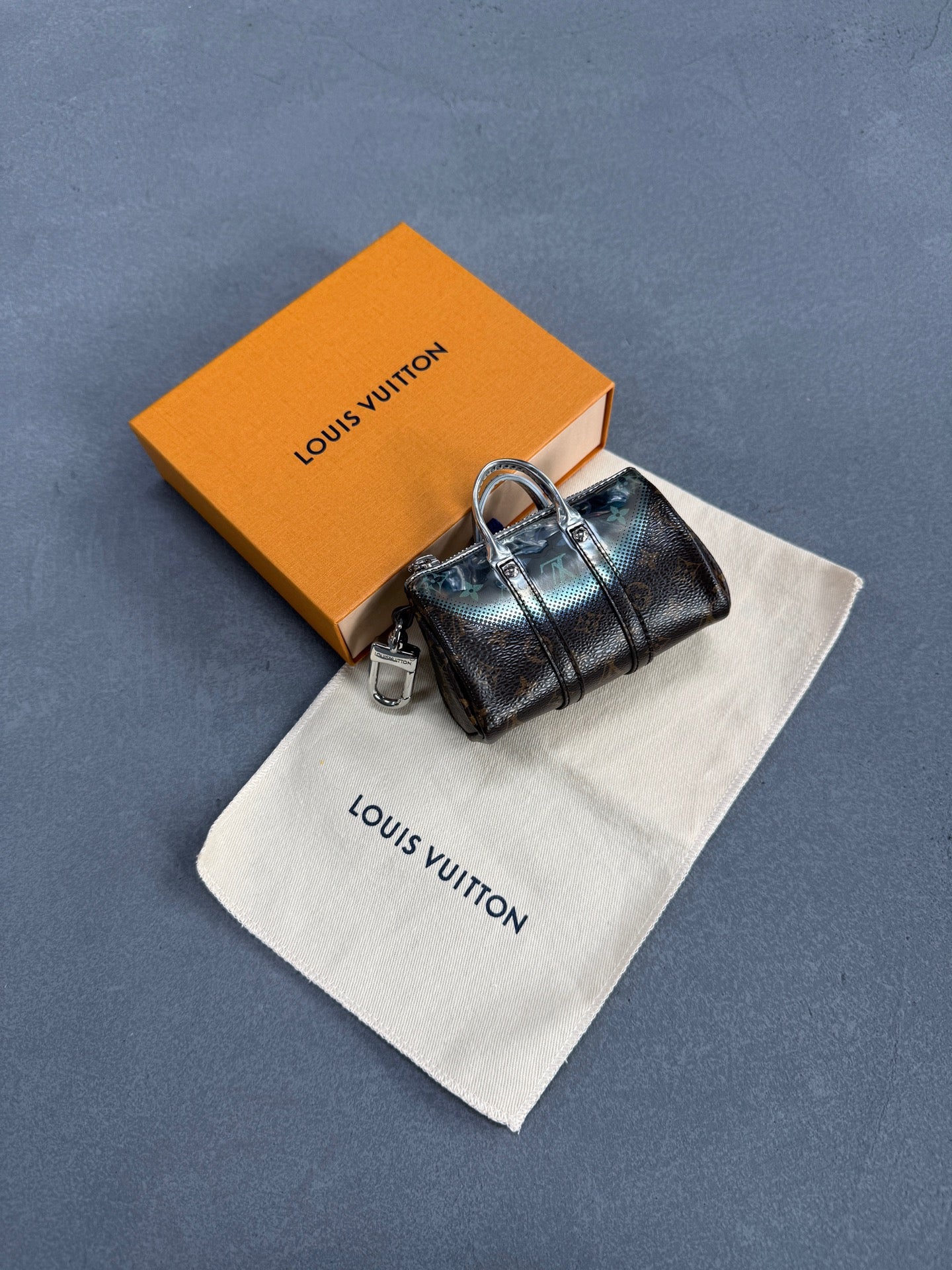 Louis Vuitton - Keepall - Leather - Brown - (mini)