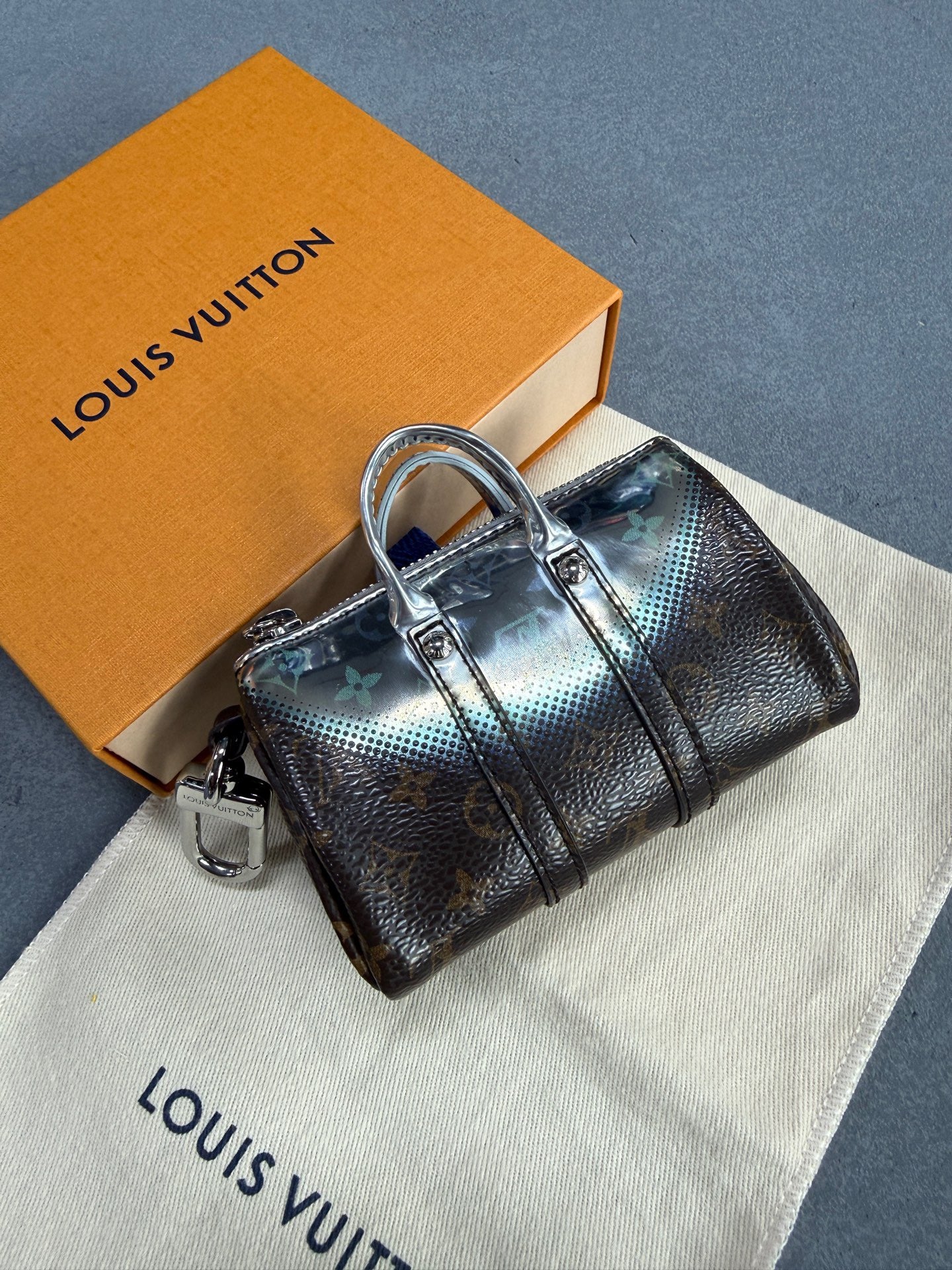 Louis Vuitton - Keepall - Leather - Brown - (mini)
