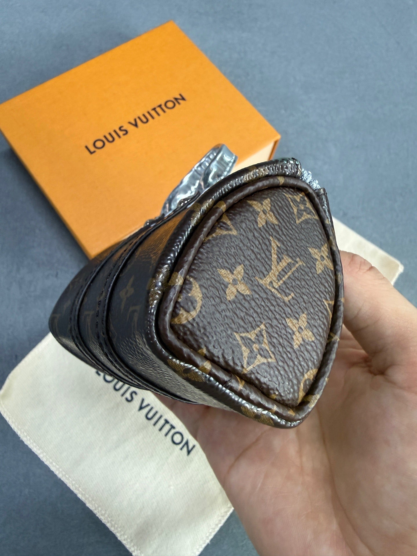 Louis Vuitton - Keepall - Leather - Brown - (mini)