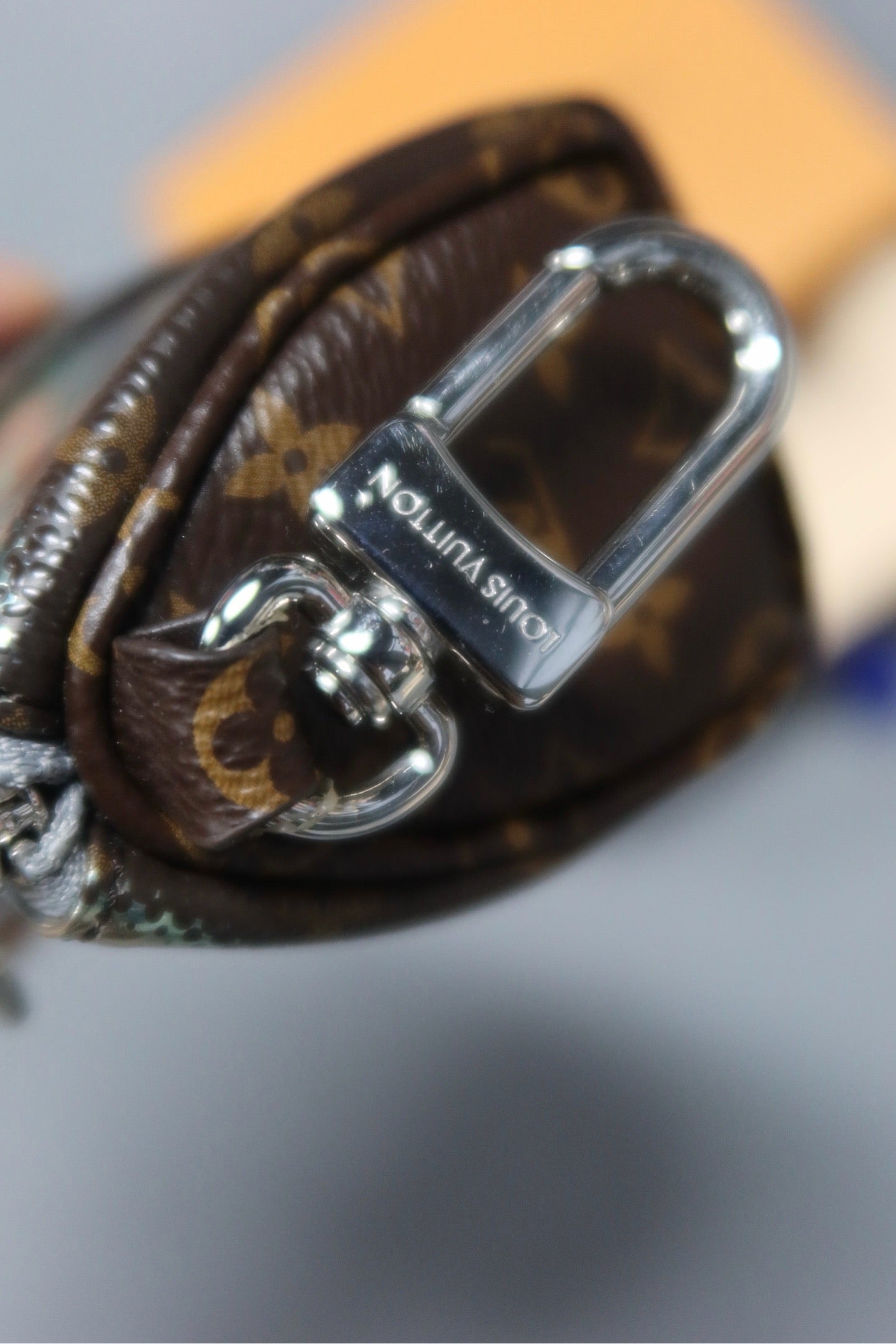 Louis Vuitton - Keepall - Leather - Brown - (mini)