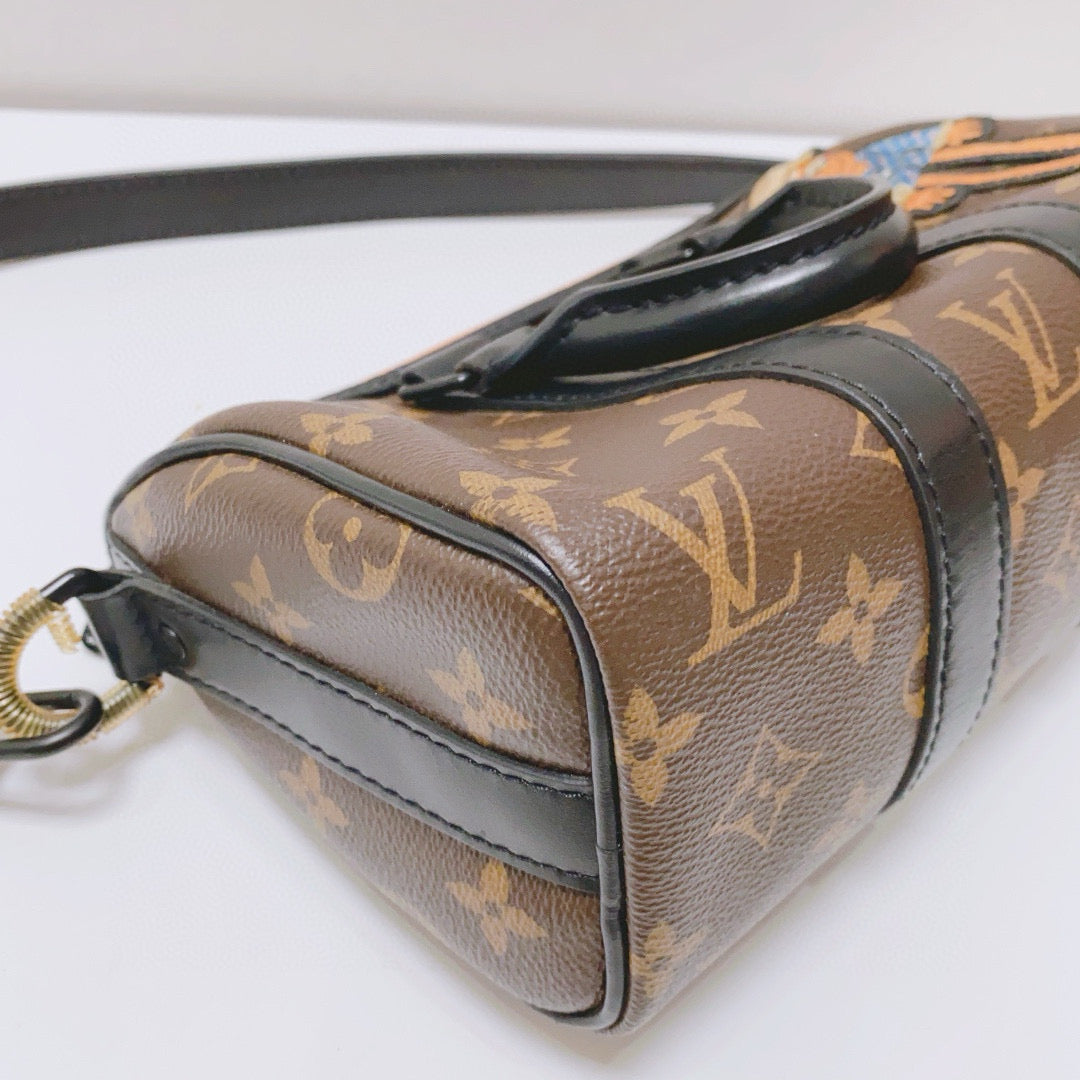 Louis Vuitton - Keepall XS Scarecrow - Monogram coated canvas with leather trim - Brown - (mini)