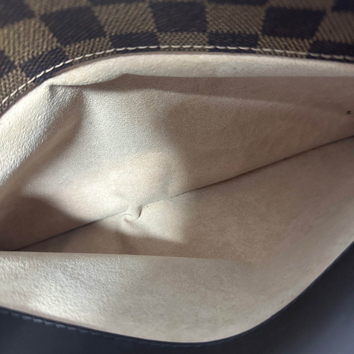 Louis Vuitton - Kensington - Leather - Brown - (medium)