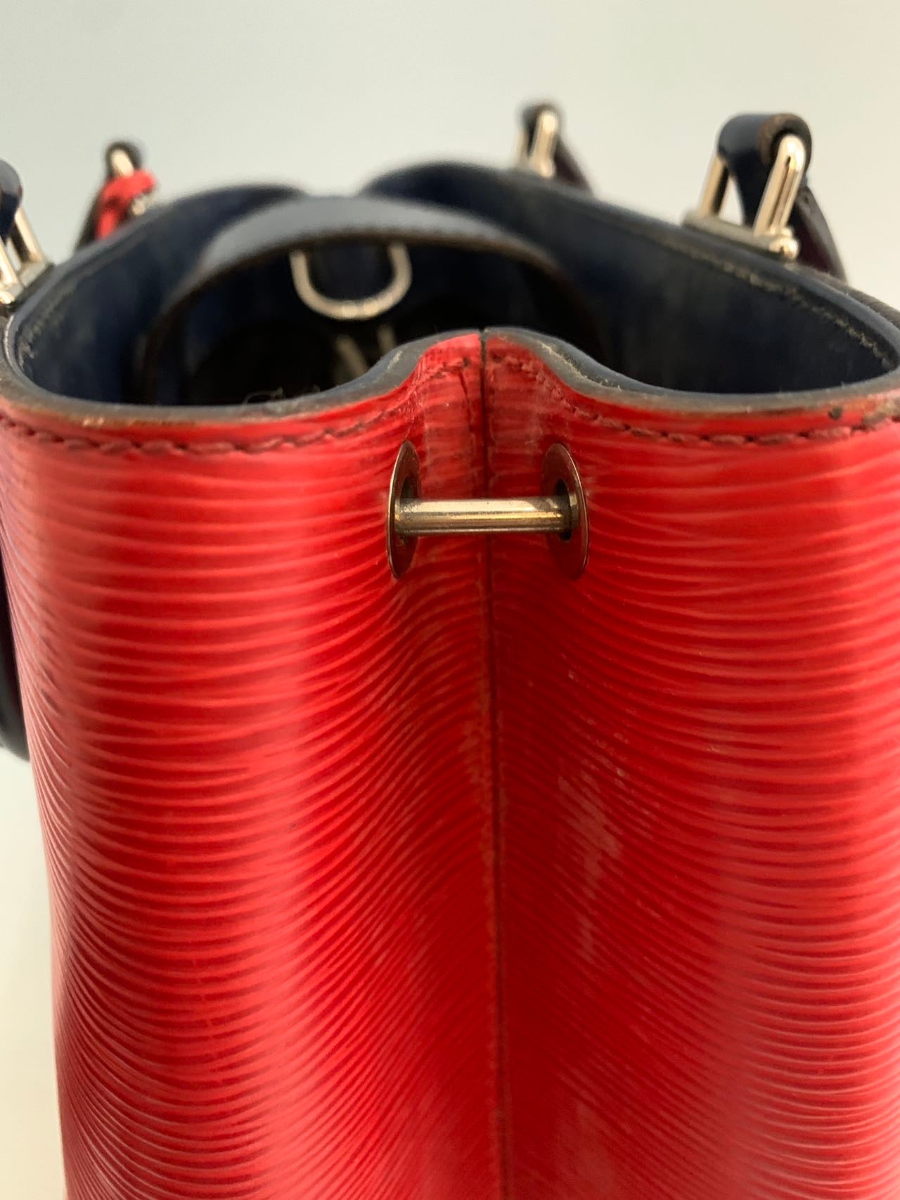 Louis Vuitton - Kleber - Leather - Red - (Small)