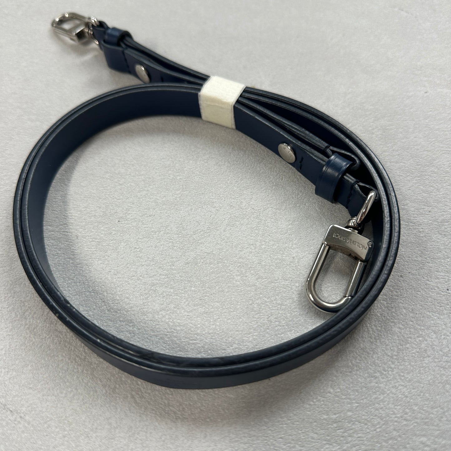 Louis Vuitton - Laguito - Leather - Black - (large)