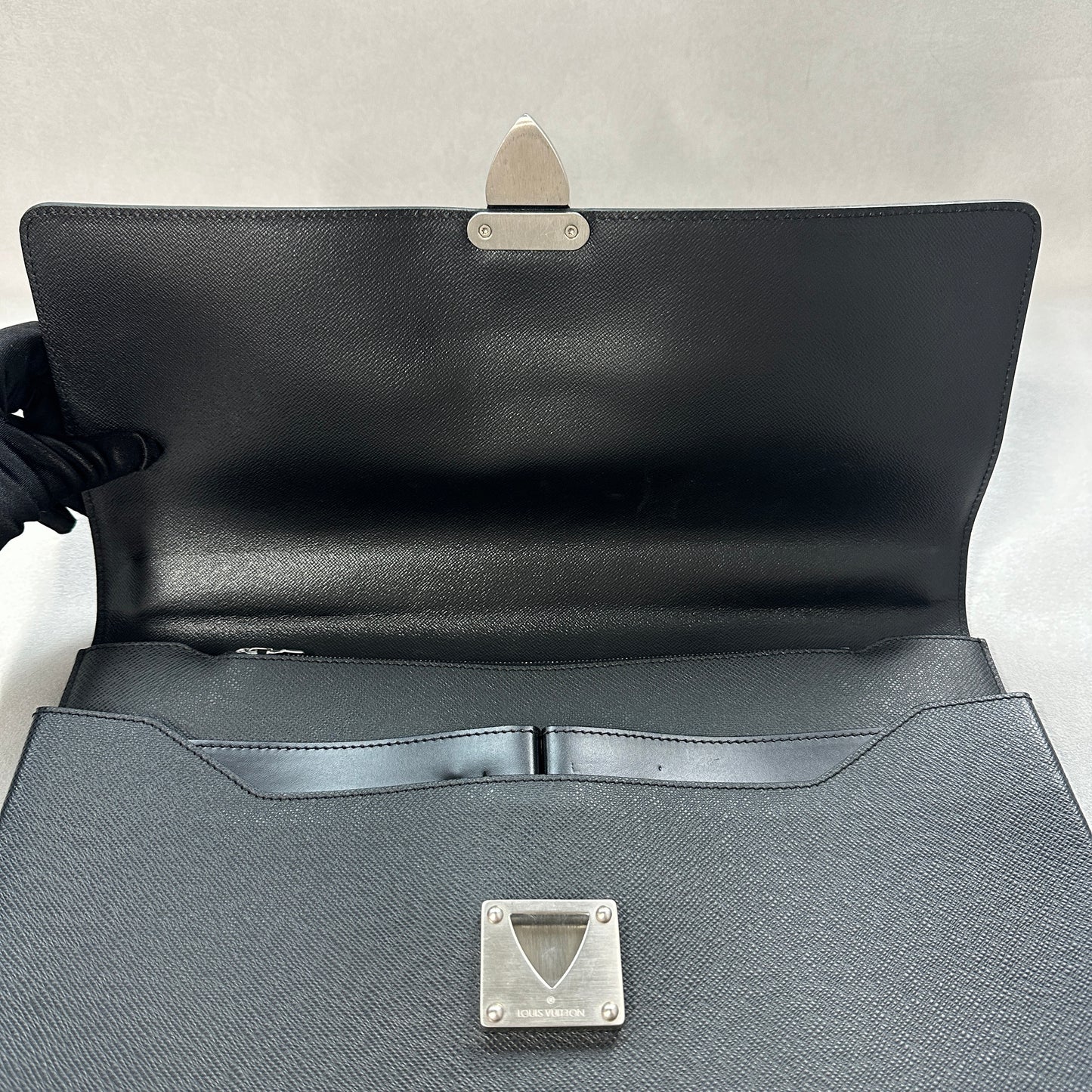 Louis Vuitton - Laguito - Leather - Black - (large)