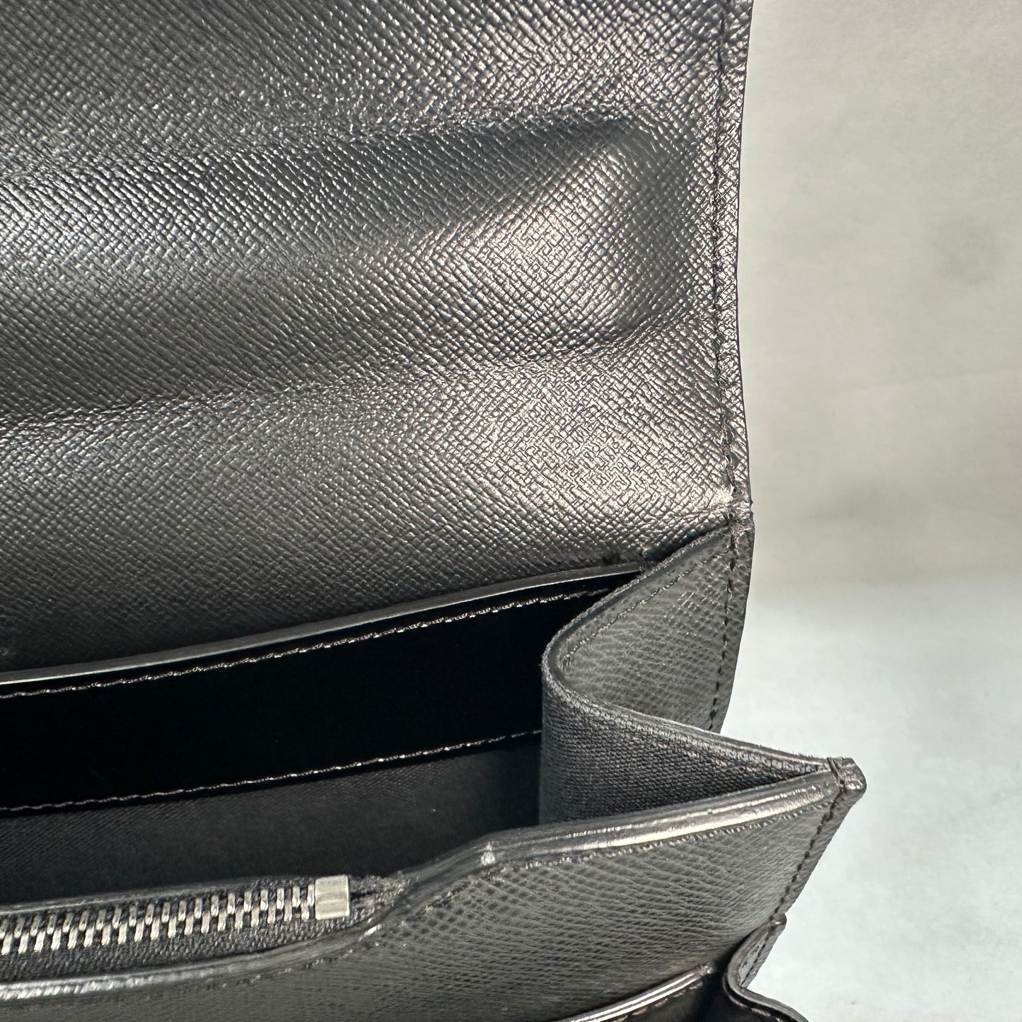Louis Vuitton - Laguito - Leather - Black - (large)