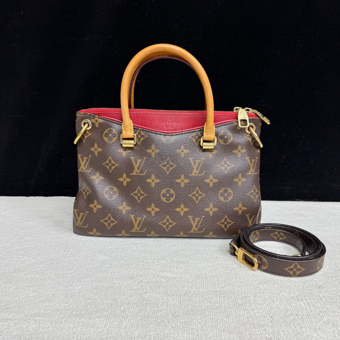 Louis Vuitton - Legendary BB - Leather - Brown - (mini)
