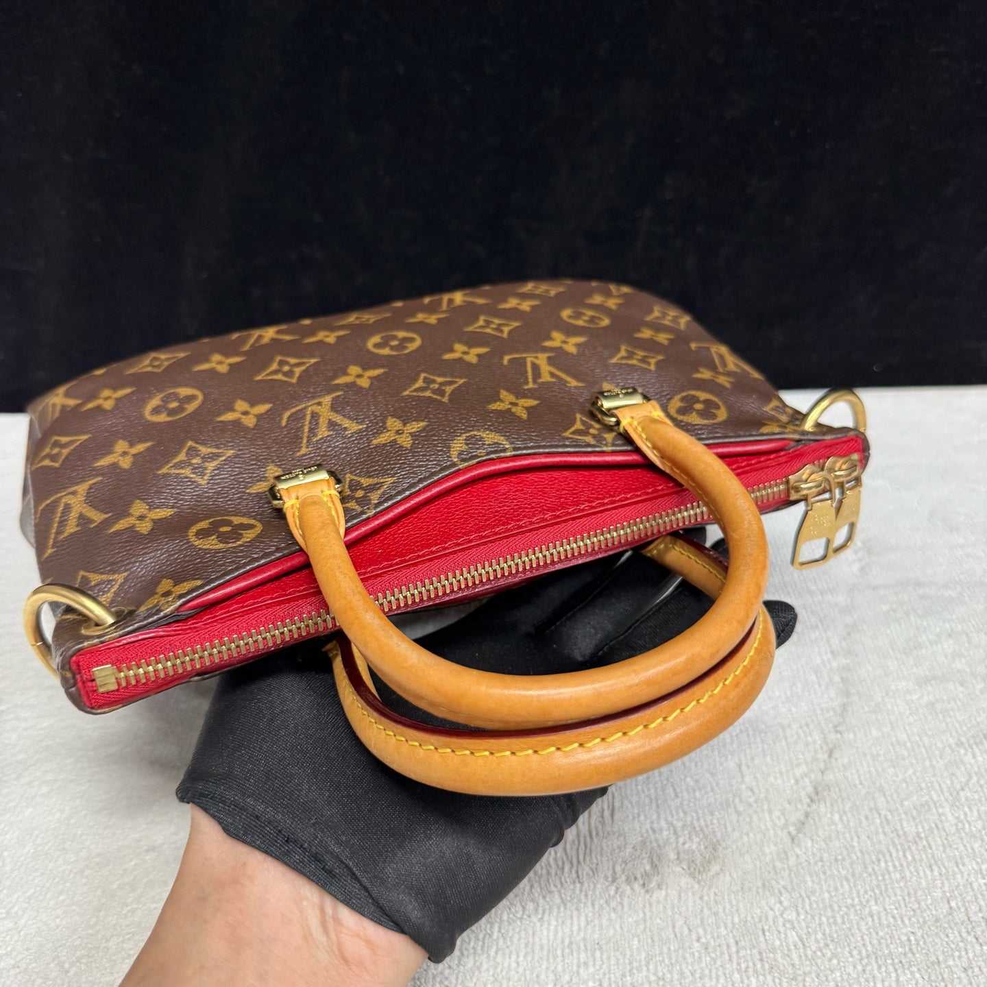 Louis Vuitton - Legendary BB - Leather - Brown - (mini)