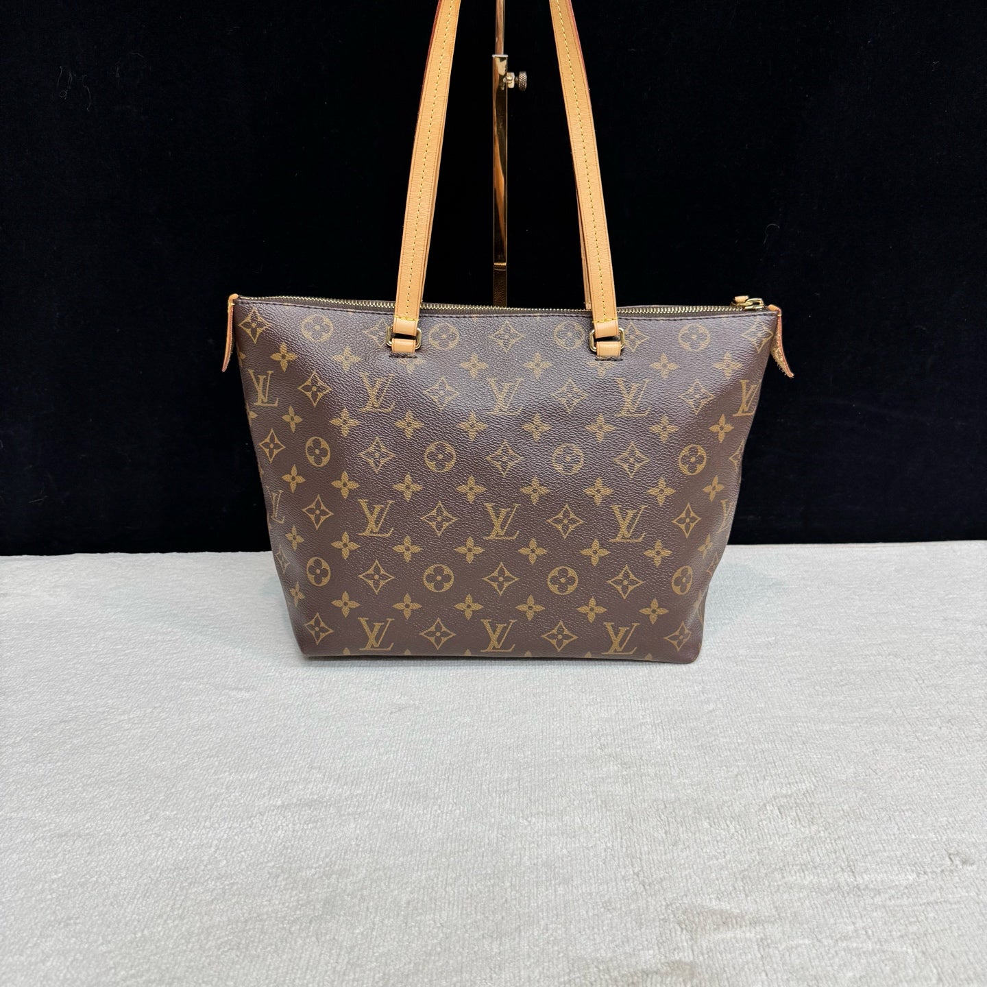 Louis Vuitton - Lena - Leather - Brown - (medium)
