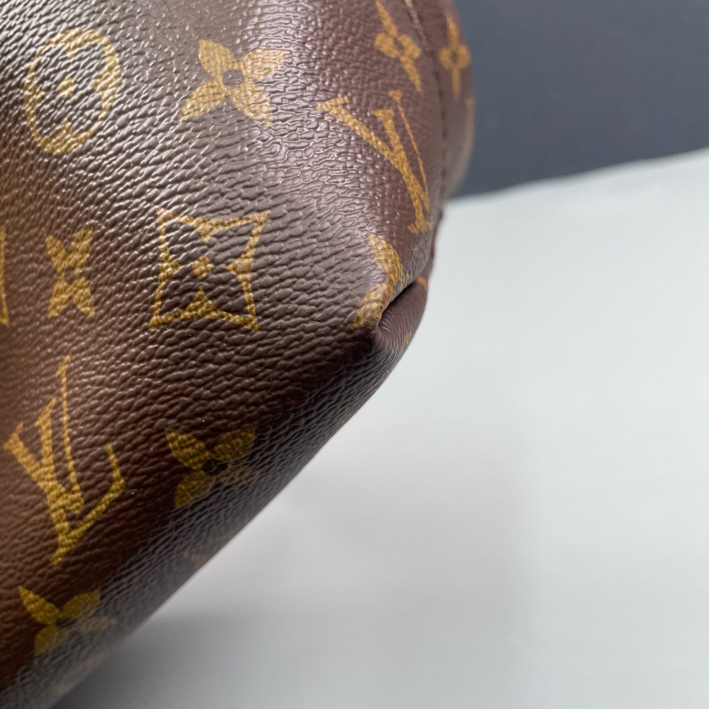 Louis Vuitton - Lena - Leather - Brown - (medium)