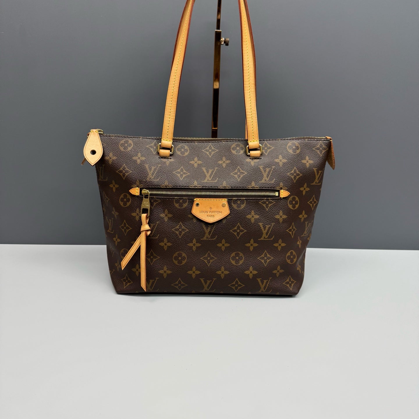 Louis Vuitton - Lena - Synthetic - Brown - (medium)