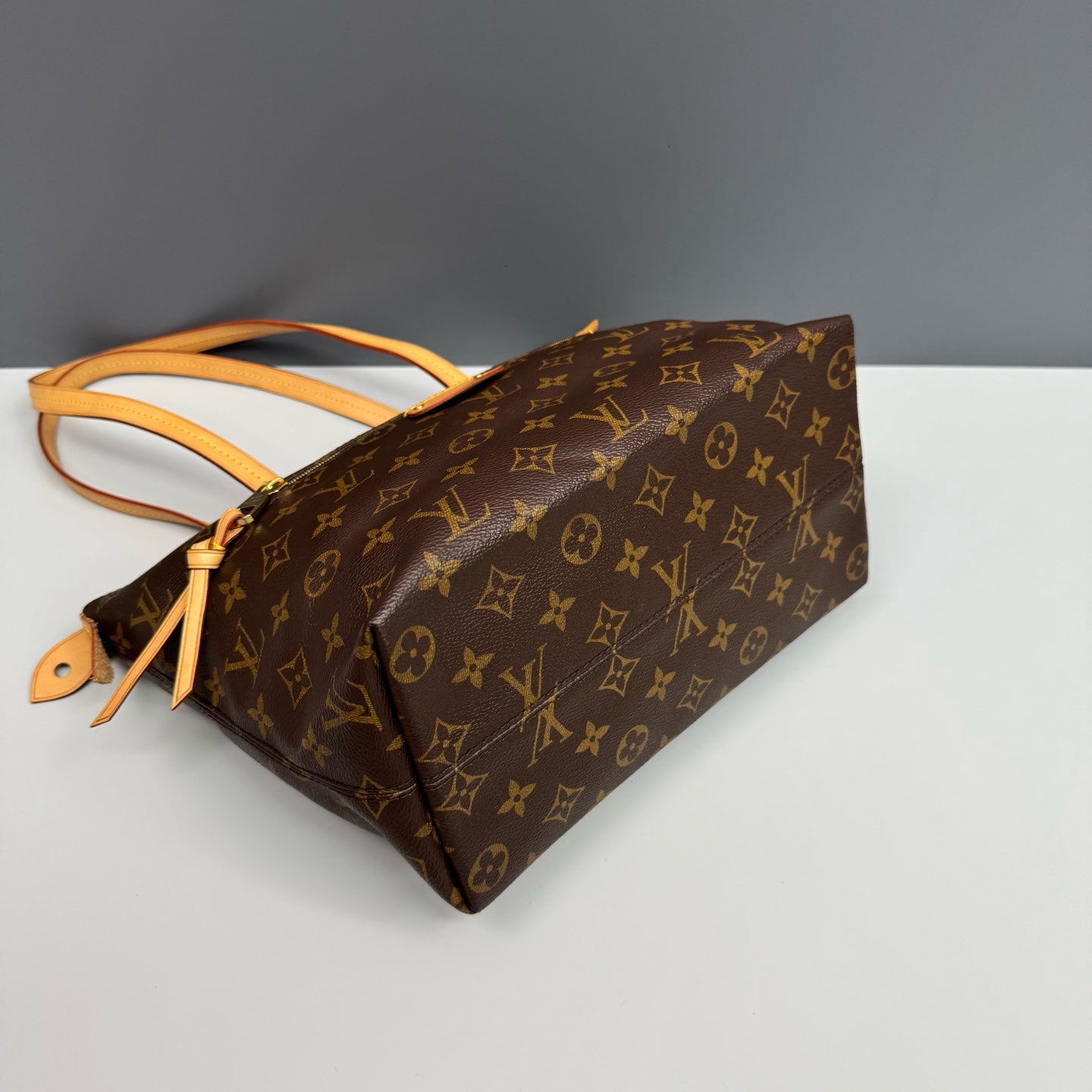 Louis Vuitton - Lena - Synthetic - Brown - (medium)