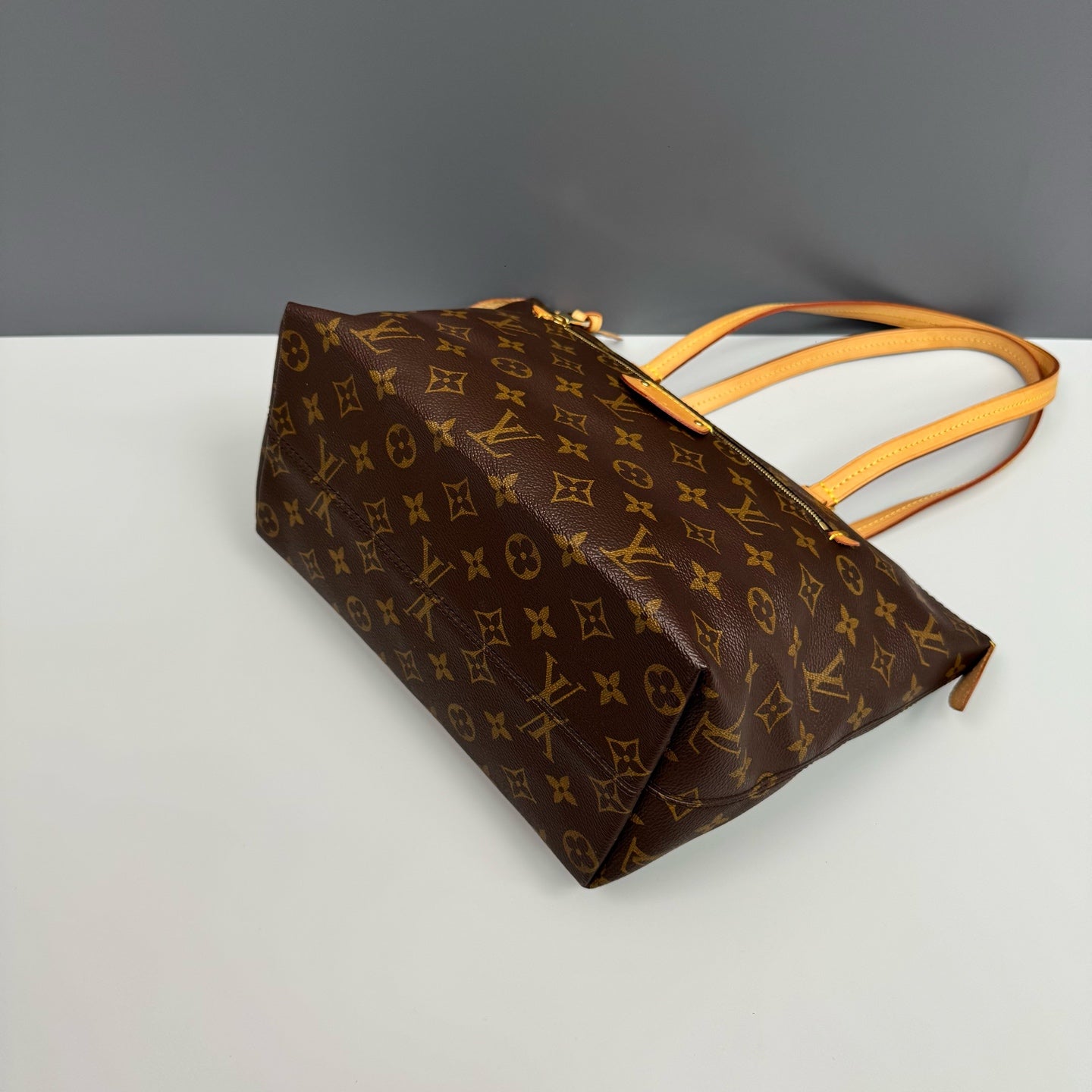Louis Vuitton - Lena - Synthetic - Brown - (medium)