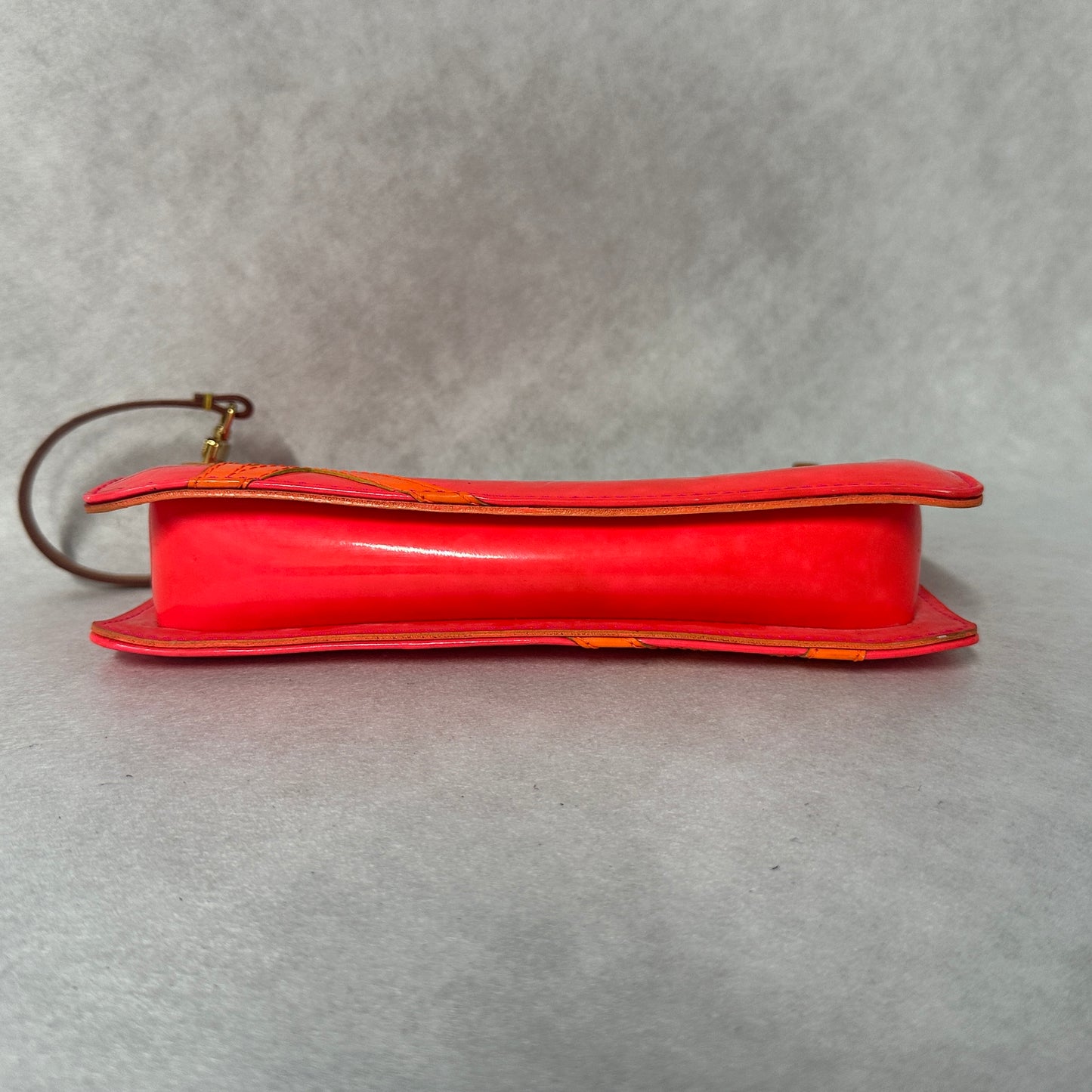 Louis Vuitton - Lexington - Patent leather - Red - (mini)