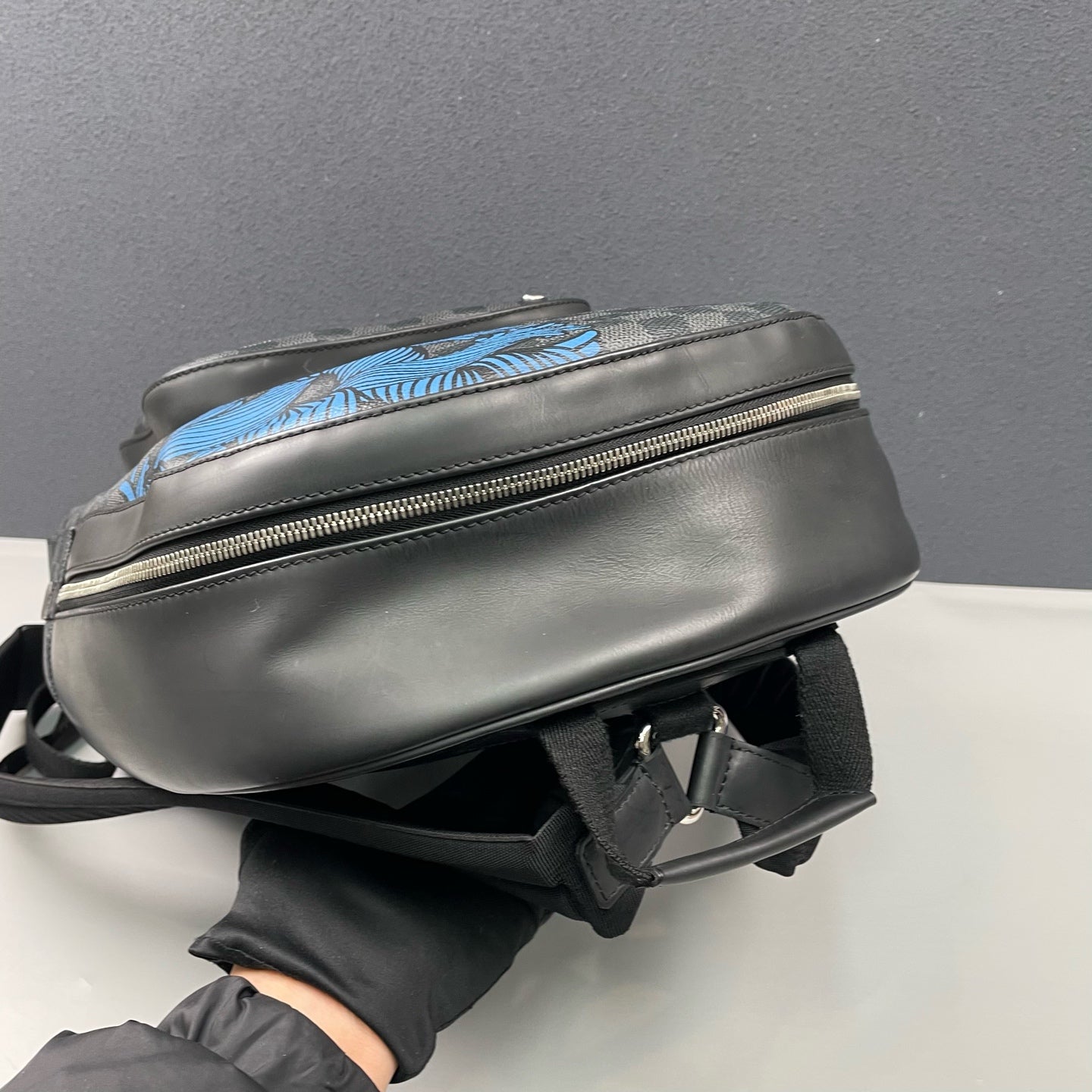 Louis Vuitton - Limited Edition Hiroshi Fujiwara Rope Knot Damier Graphite Backpack - Damier Graphite coated canvas with leather trim - Grey and Blue - (medium)