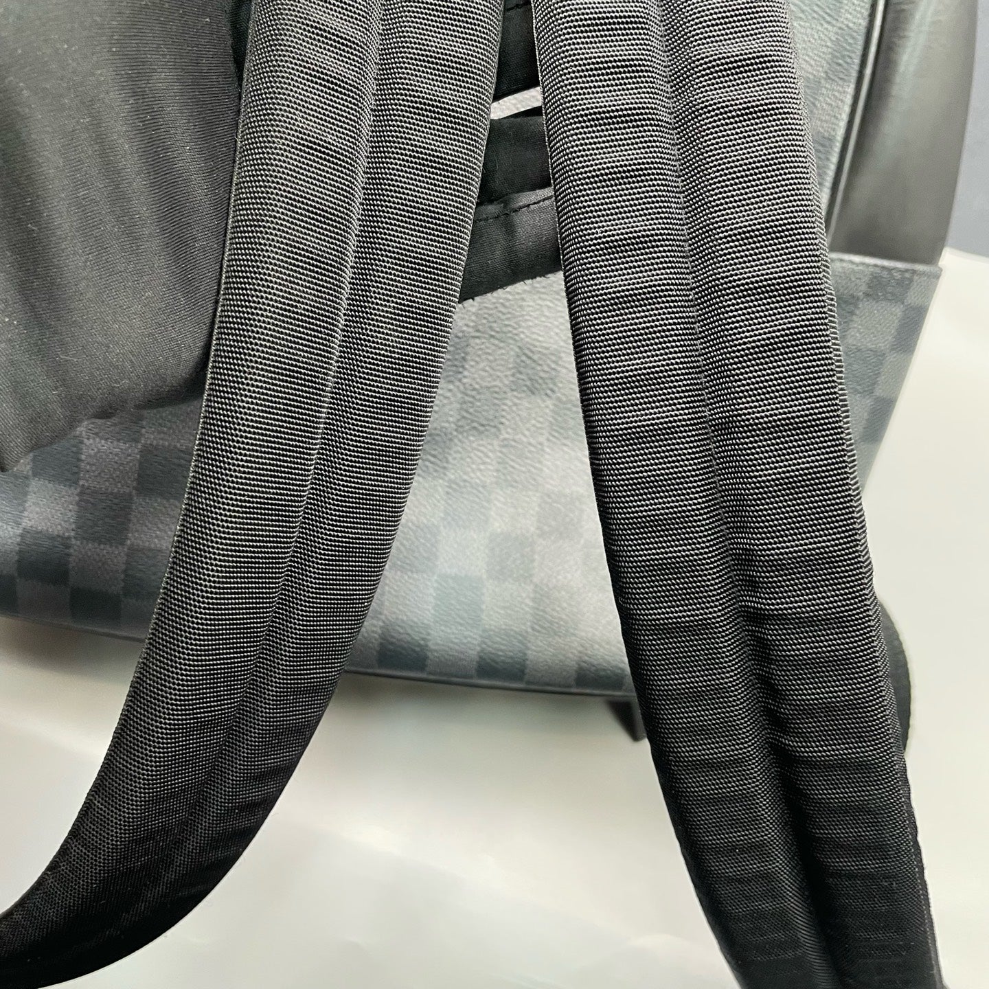 Louis Vuitton - Limited Edition Hiroshi Fujiwara Rope Knot Damier Graphite Backpack - Damier Graphite coated canvas with leather trim - Grey and Blue - (medium)
