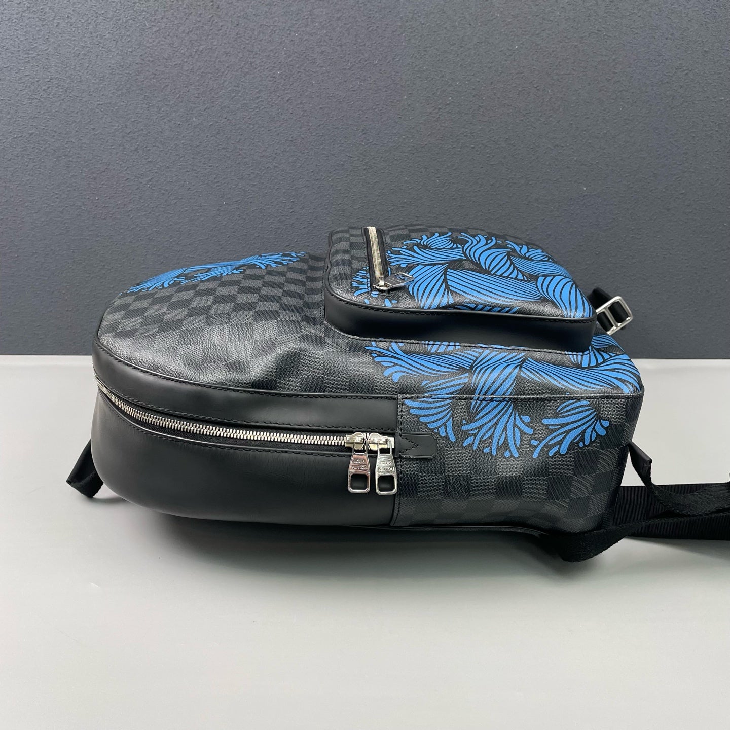 Louis Vuitton - Limited Edition Hiroshi Fujiwara Rope Knot Damier Graphite Backpack - Damier Graphite coated canvas with leather trim - Grey and Blue - (medium)