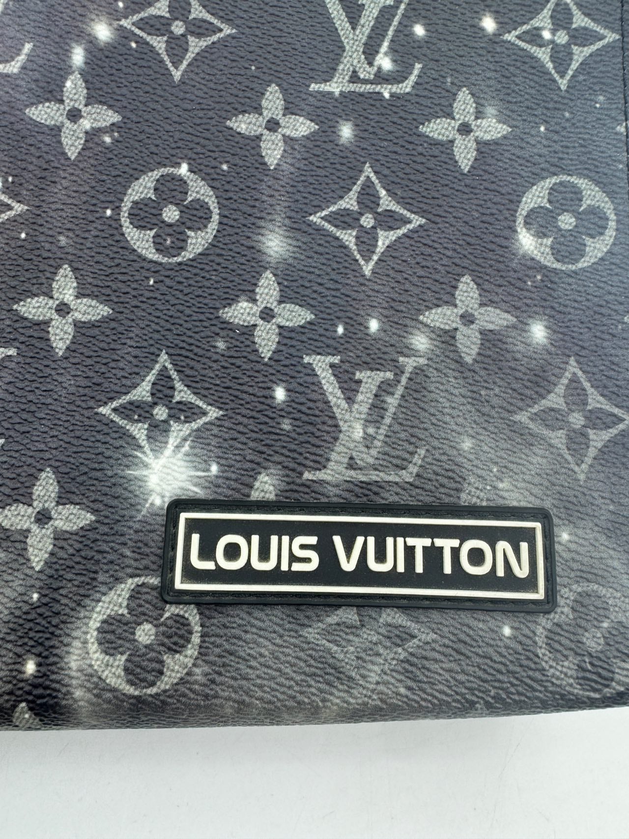 Louis Vuitton - Limited Edition Starry Sky Pouch - Coated canvas with cowhide trim - Multicolour - (medium)