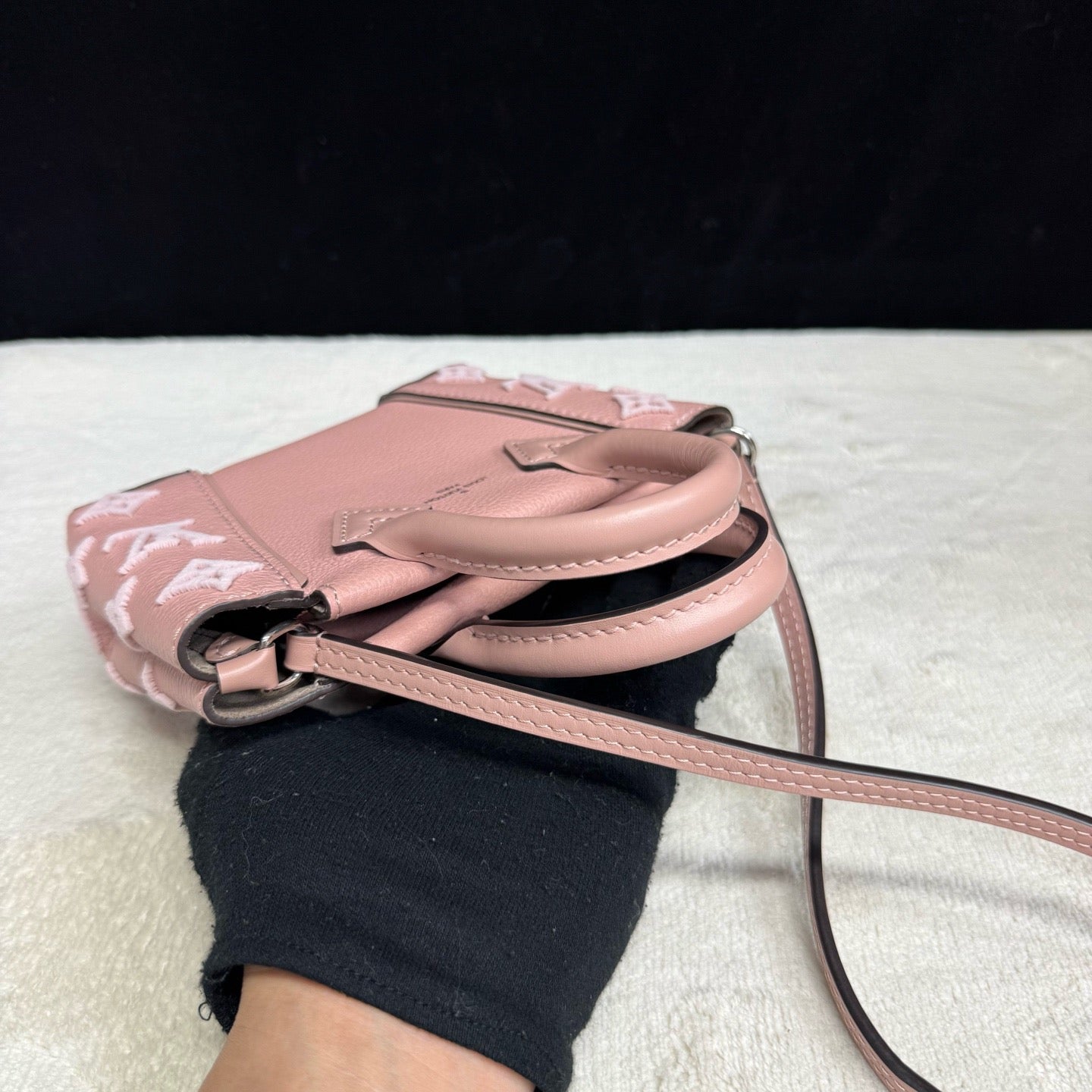 Louis Vuitton - Lockit - Leather - Pink - (mini)