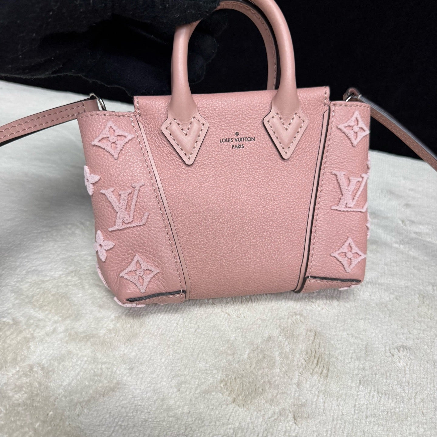 Louis Vuitton - Lockit - Leather - Pink - (mini)