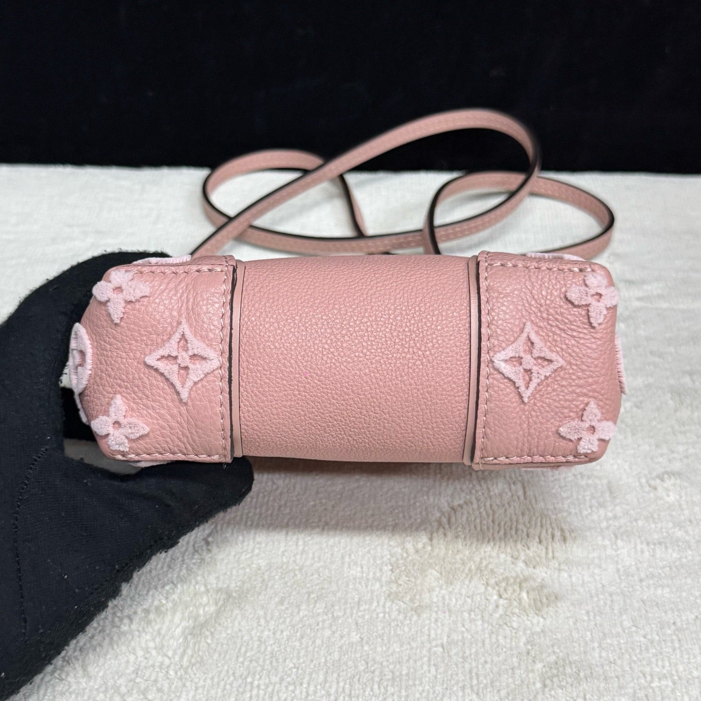 Louis Vuitton - Lockit - Leather - Pink - (mini)
