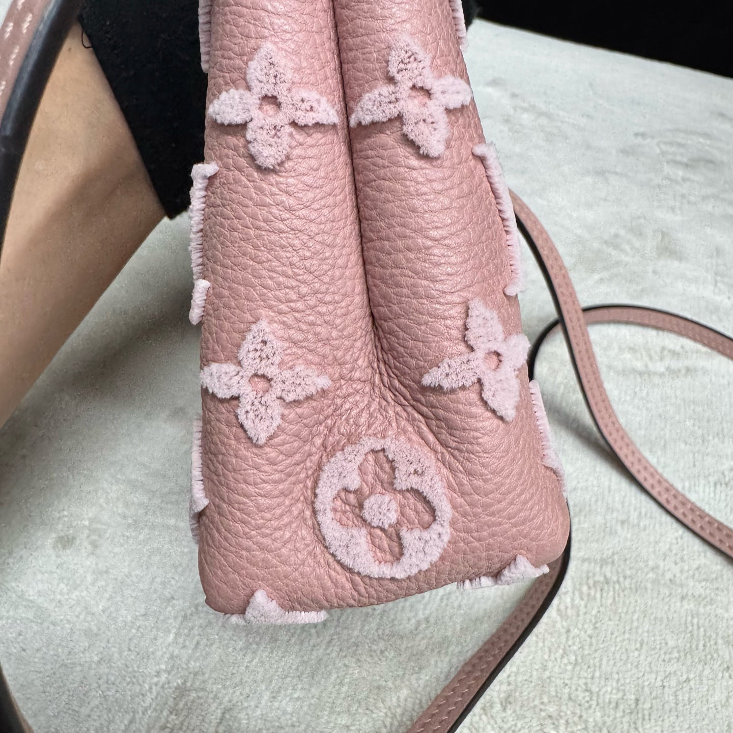 Louis Vuitton - Lockit nano - Leather - Pink - (mini)