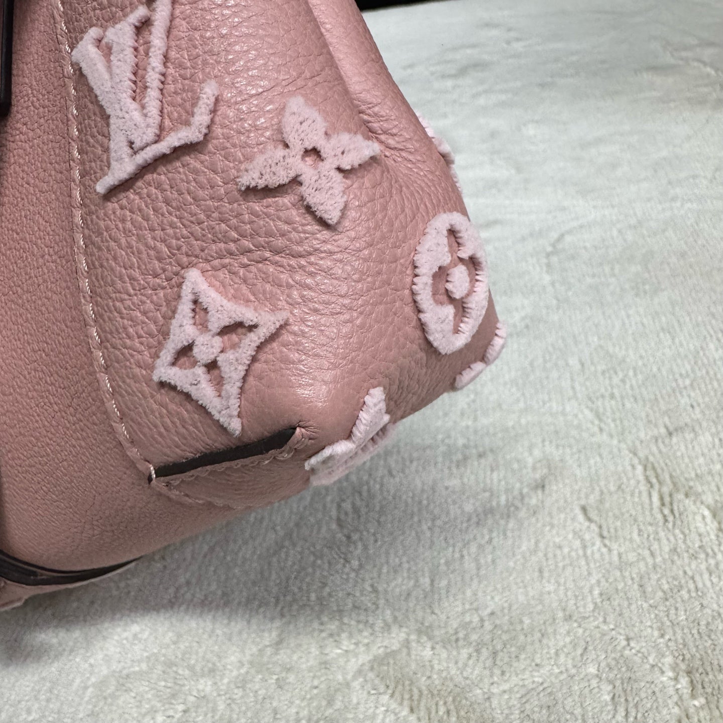 Louis Vuitton - Lockit nano - Leather - Pink - (mini)