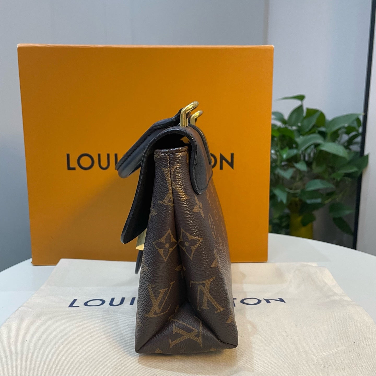 Louis Vuitton - Lockme BB - Leather - Multicolour - (mini)
