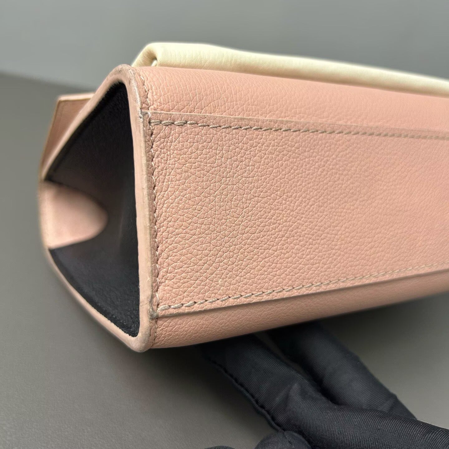 Louis Vuitton - Lockme BB - Leather - Multicolour - (mini)