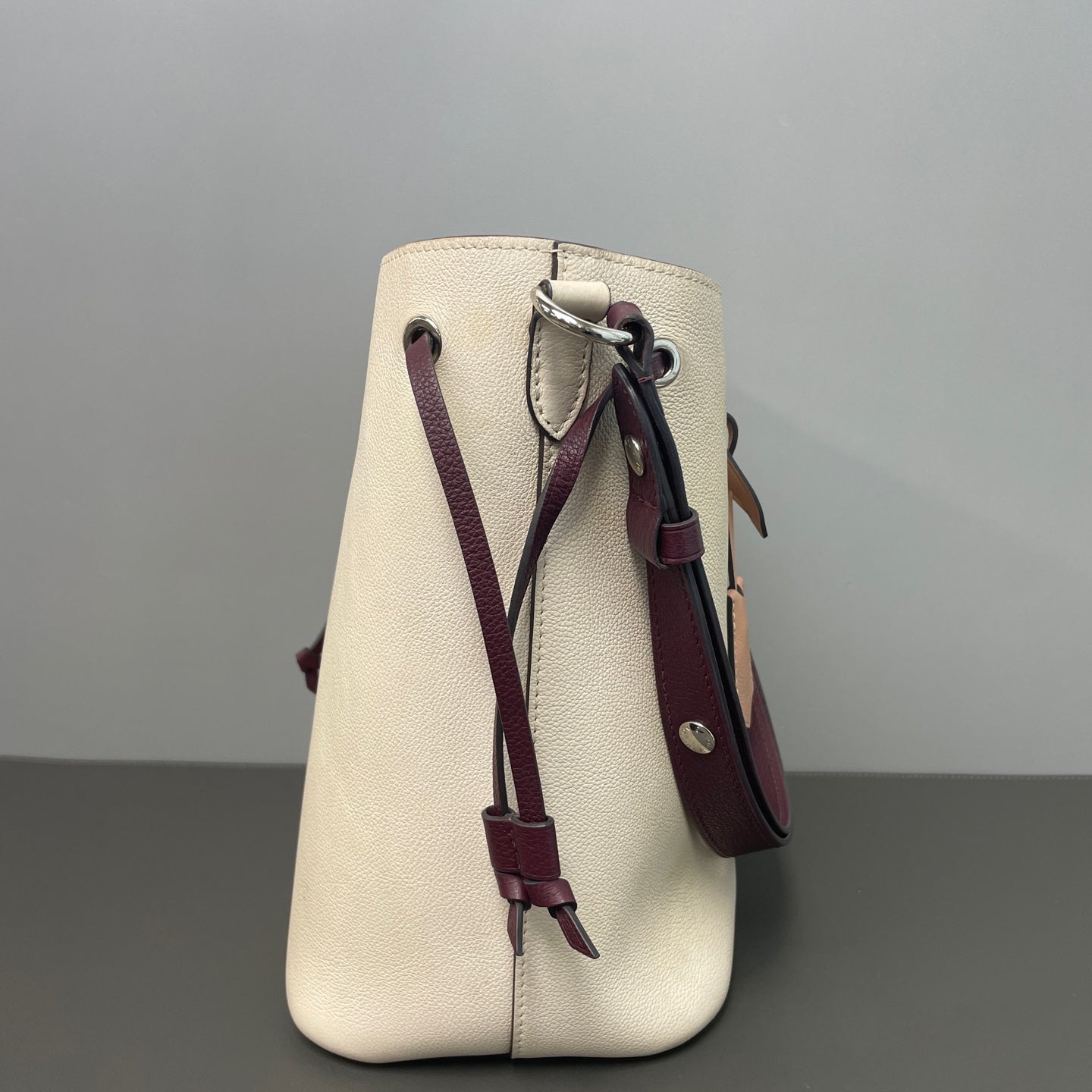 Louis Vuitton - Lockme Bucket Bag - Leather - Multicolour - (medium)